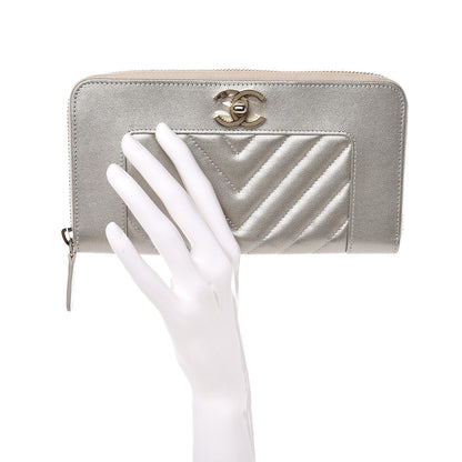 Chanel Metallic Sheepskin Quilted Mademoiselle Vintage Zip Around Wallet Light Gold 2 of 9