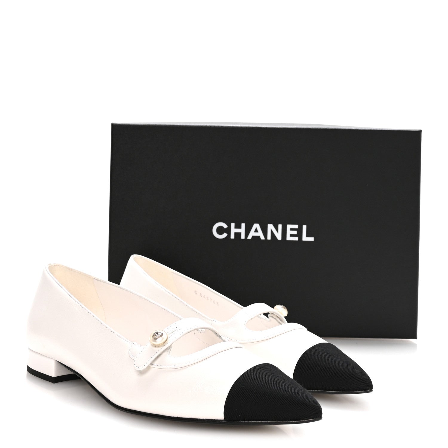 Chanel Shiny Lambskin Grosgrain Pearl Mary Janes Flats 38 White Black 9 of 9