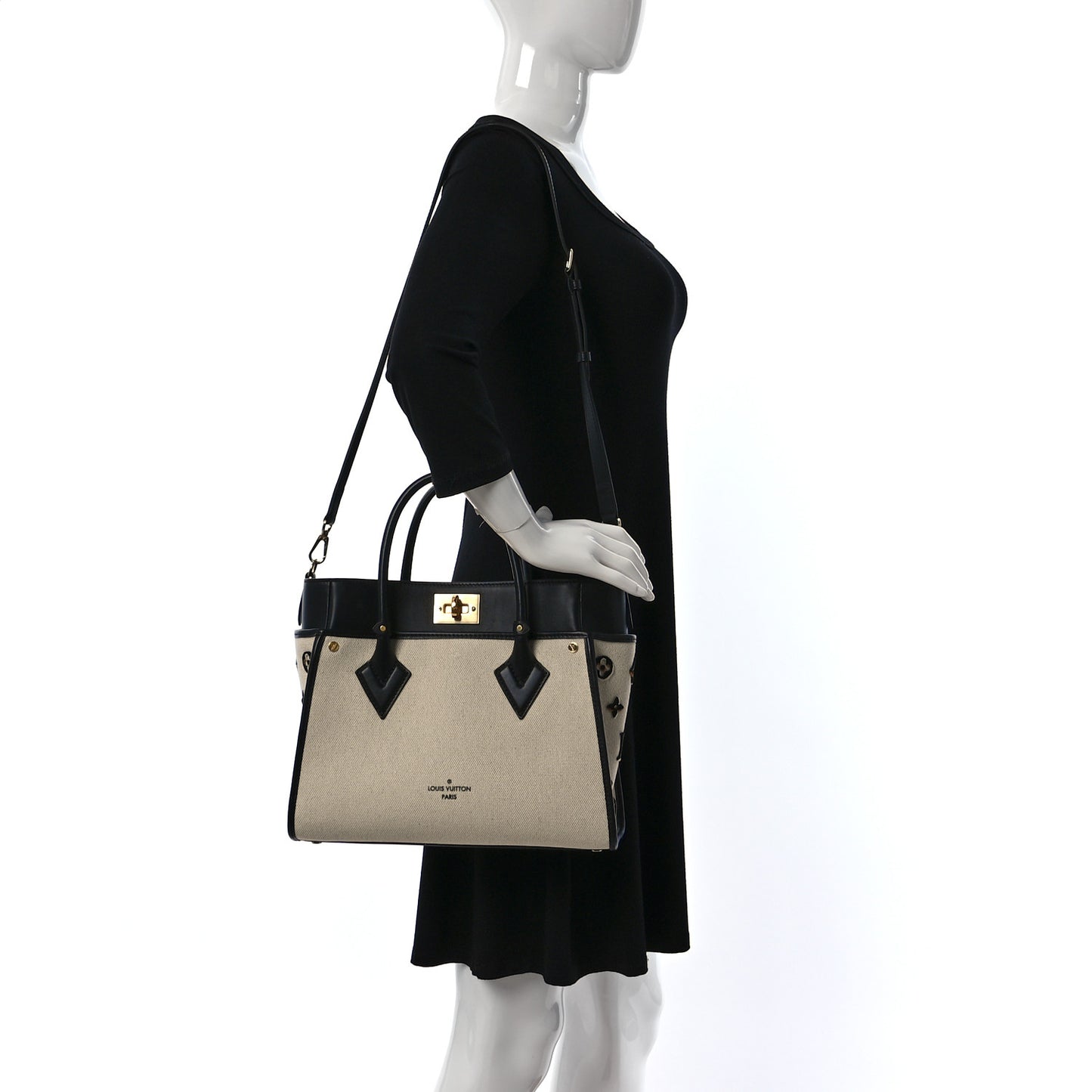 Canvas Calfskin Monogram On My Side MM Black