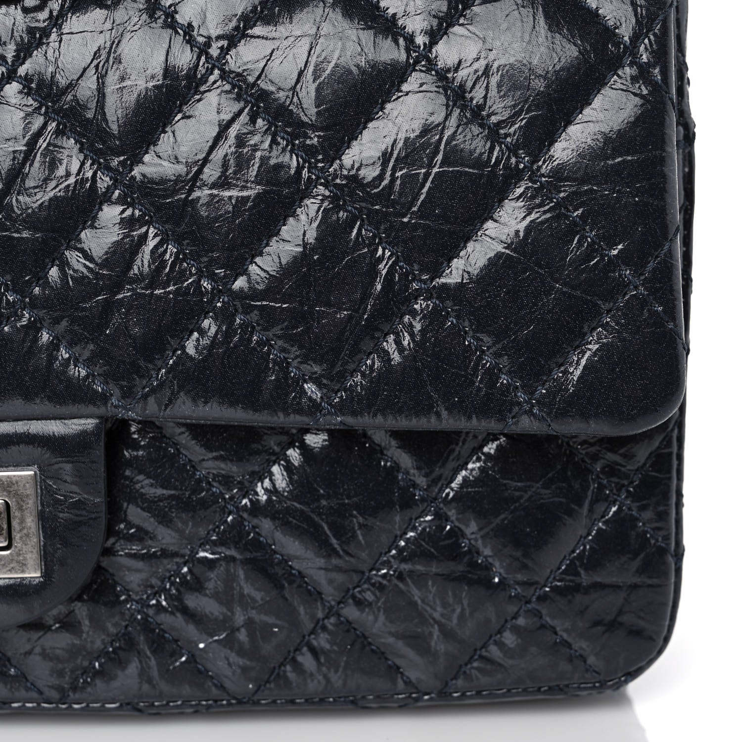 Chanel Distressed Patent Quilted 2.55 Reissue 225 Flap Navy 14 of 16