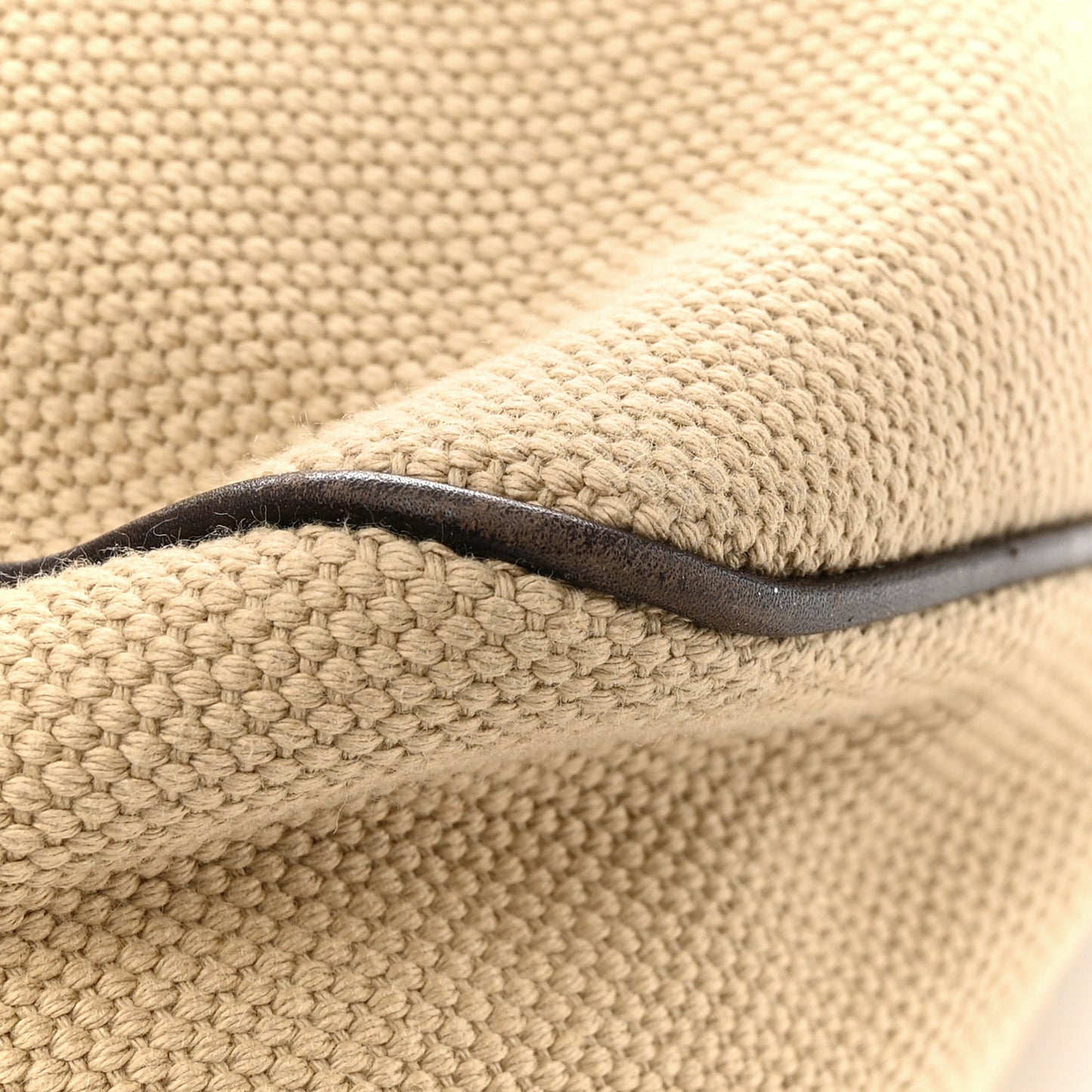 Canvas Wooden Handle Shoulder Bag Beige