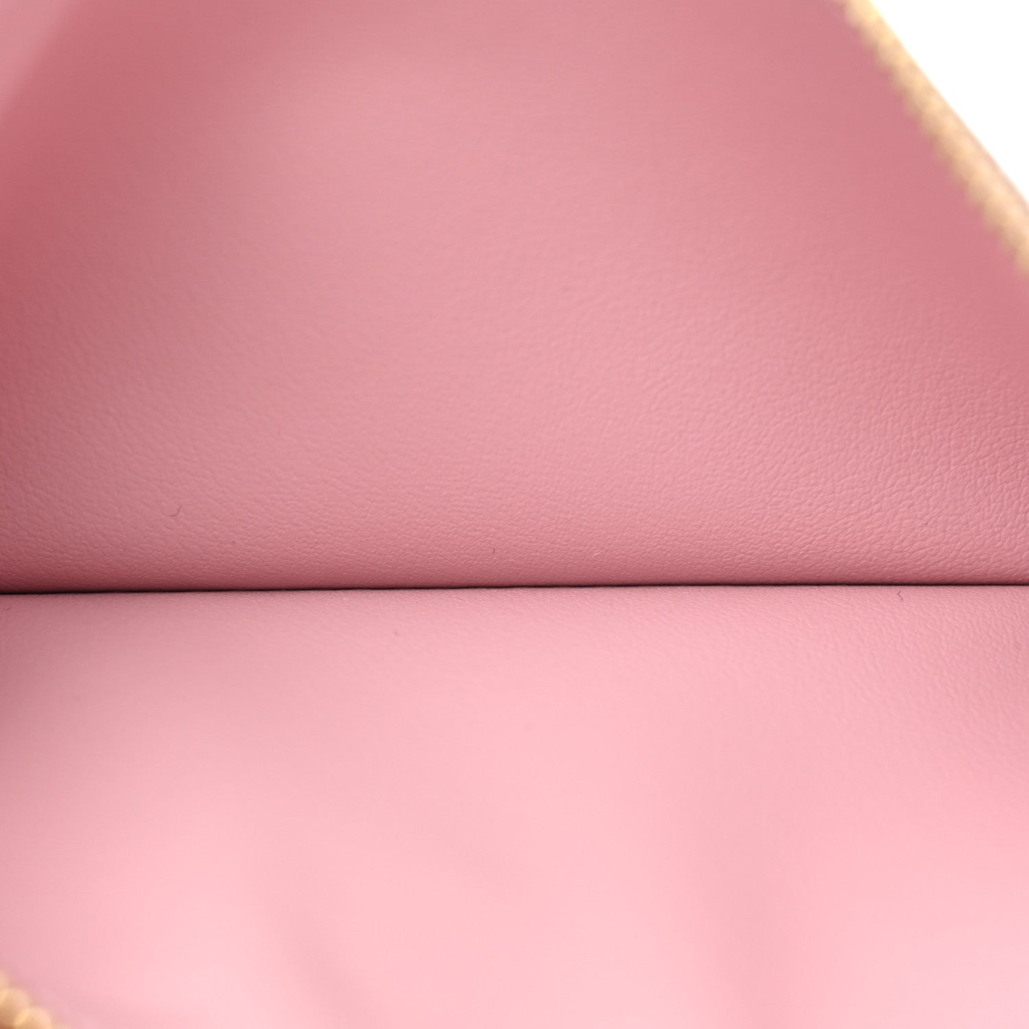 Louis Vuitton Vernis Camera Pouch Rose Ballerine 7 of 11