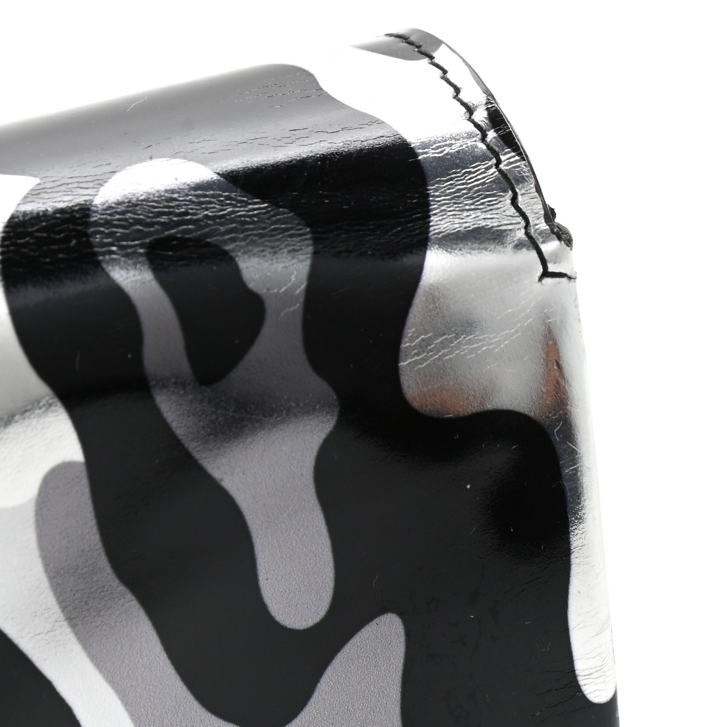 Patent Camoleo Ava Crossbody Bag Steel