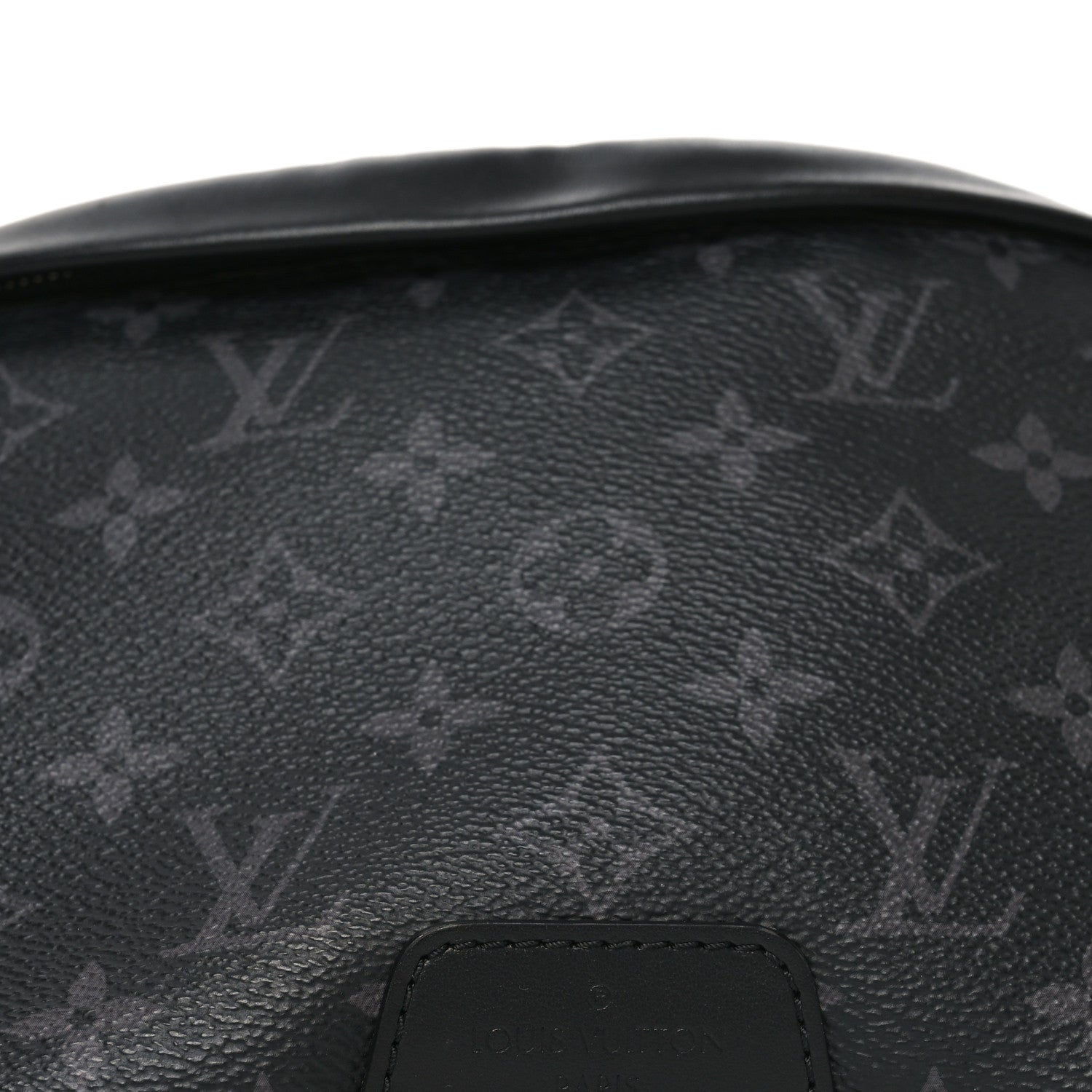 Louis Vuitton Monogram Eclipse Discovery Bumbag PM 1811149