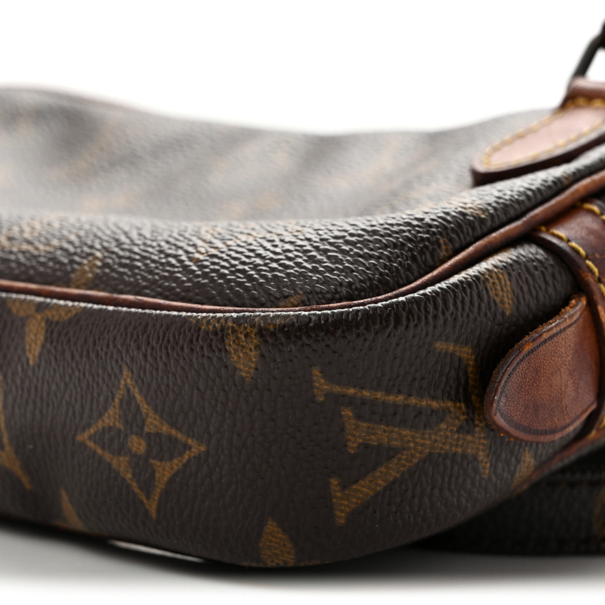 Monogram Pochette Marly Bandouliere