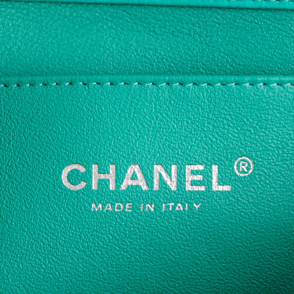 Chanel Lambskin Quilted Clutch With Chain Flap Green 7 of 10