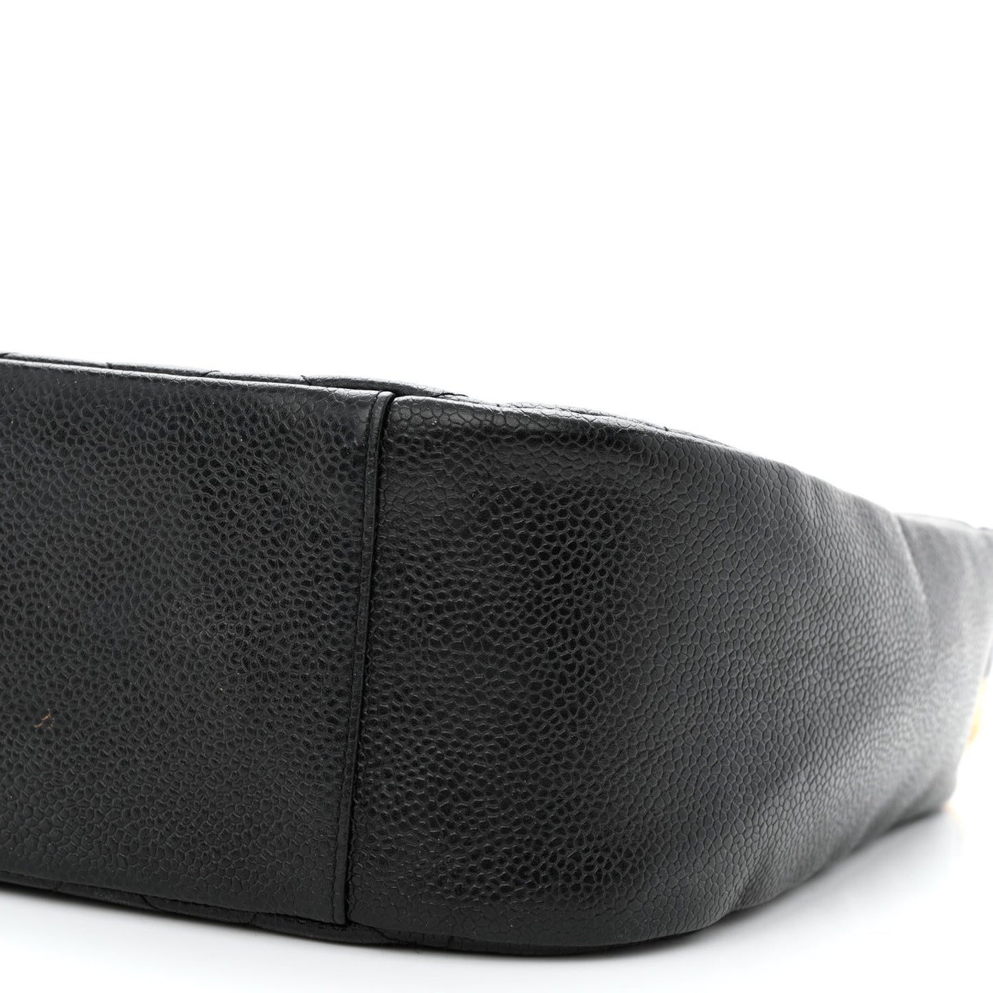 Caviar Quilted Timeless CC Shoulder Bag Black