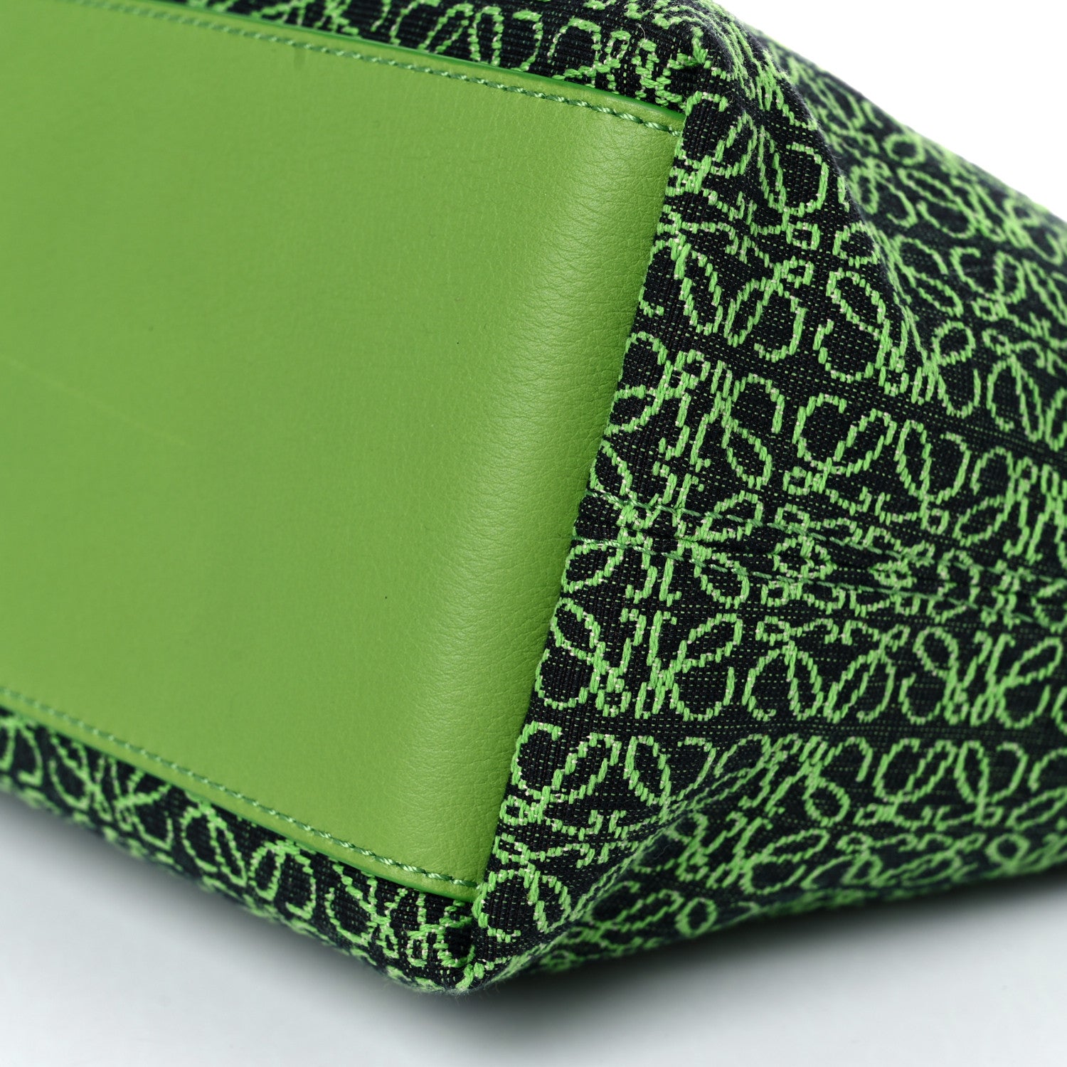 Loewe Jacquard Anagram Calfskin Small Cubi Bag Apple Green 8 of 11