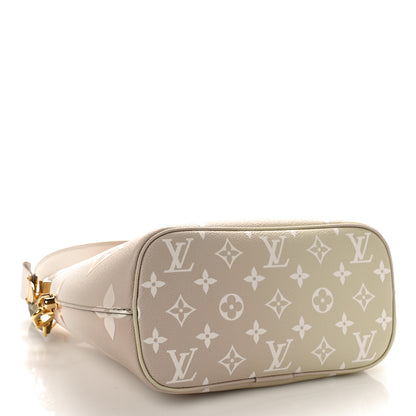 Louis Vuitton Monogram Giant Spring In The City Marshmallow Hobo Sunset Kaki 4 of 9