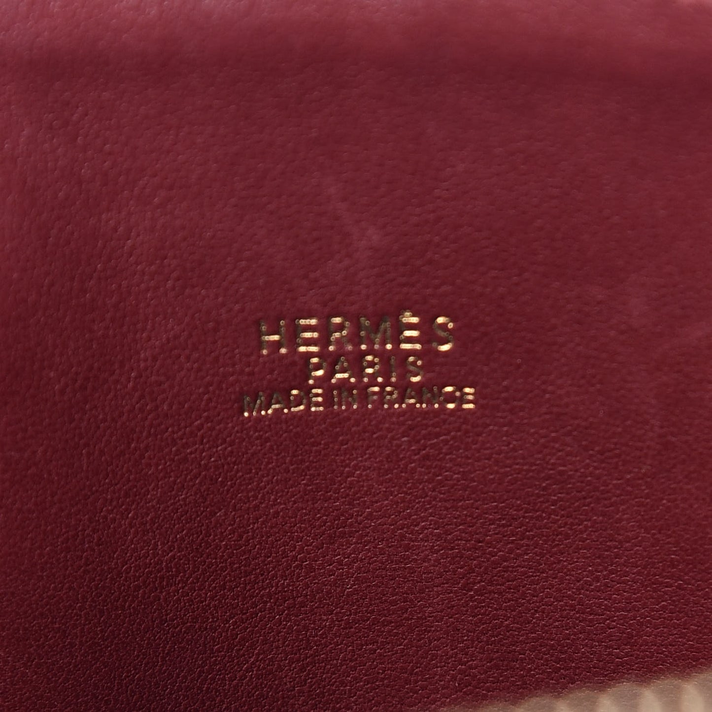 Veau Grain Lisse Bolide 31 Rouge H