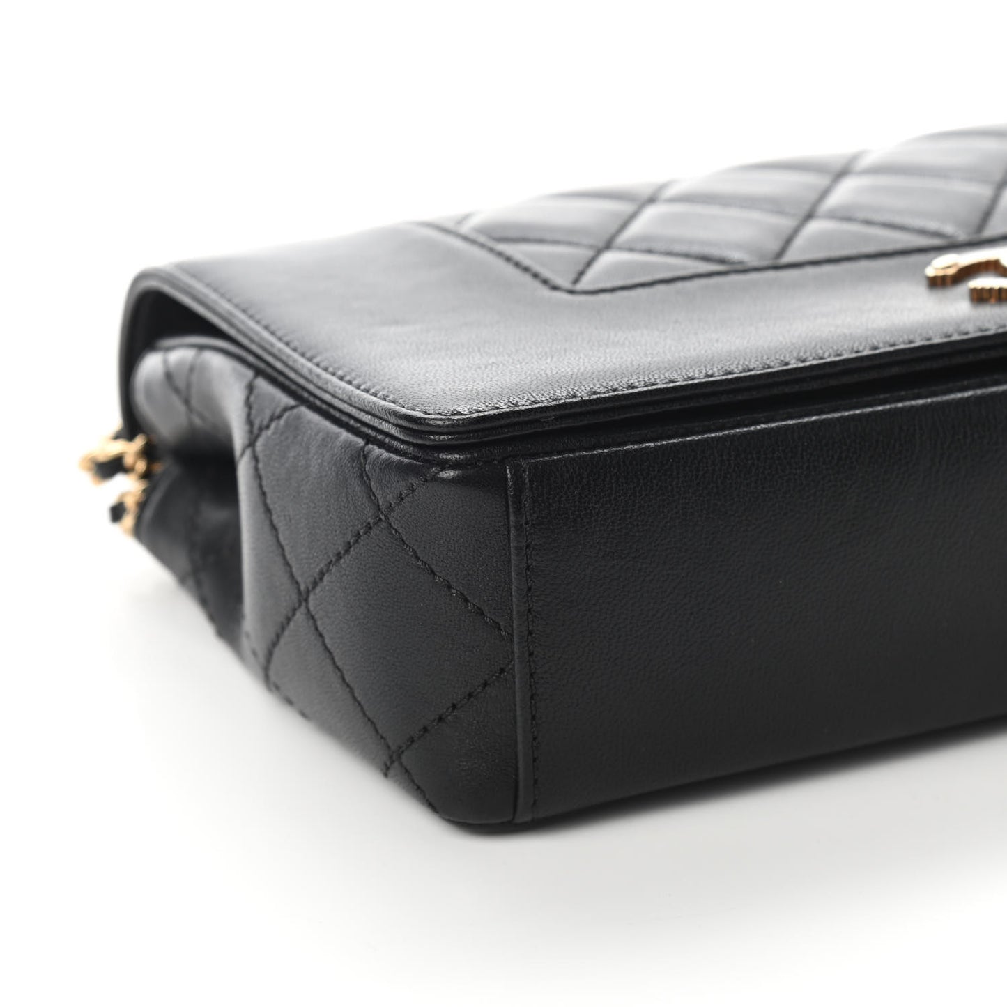 Sheepskin Quilted Medium Vintage Mademoiselle Flap Black