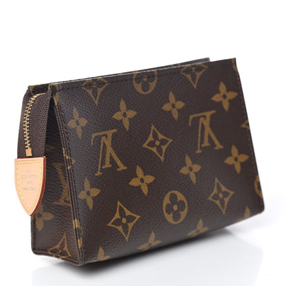 Louis Vuitton Monogram Toiletry Pouch 15 3 of 9