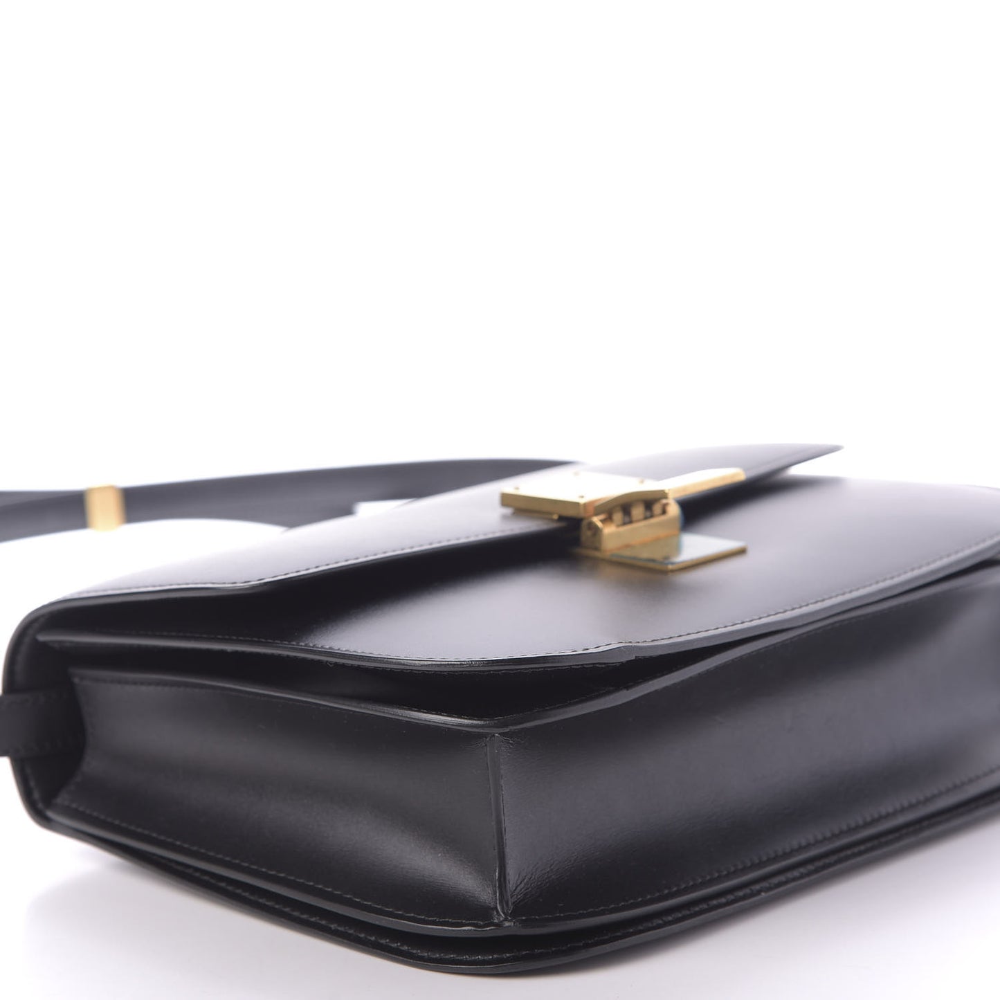 Box Calfskin Medium Classic Box Flap Bag Black