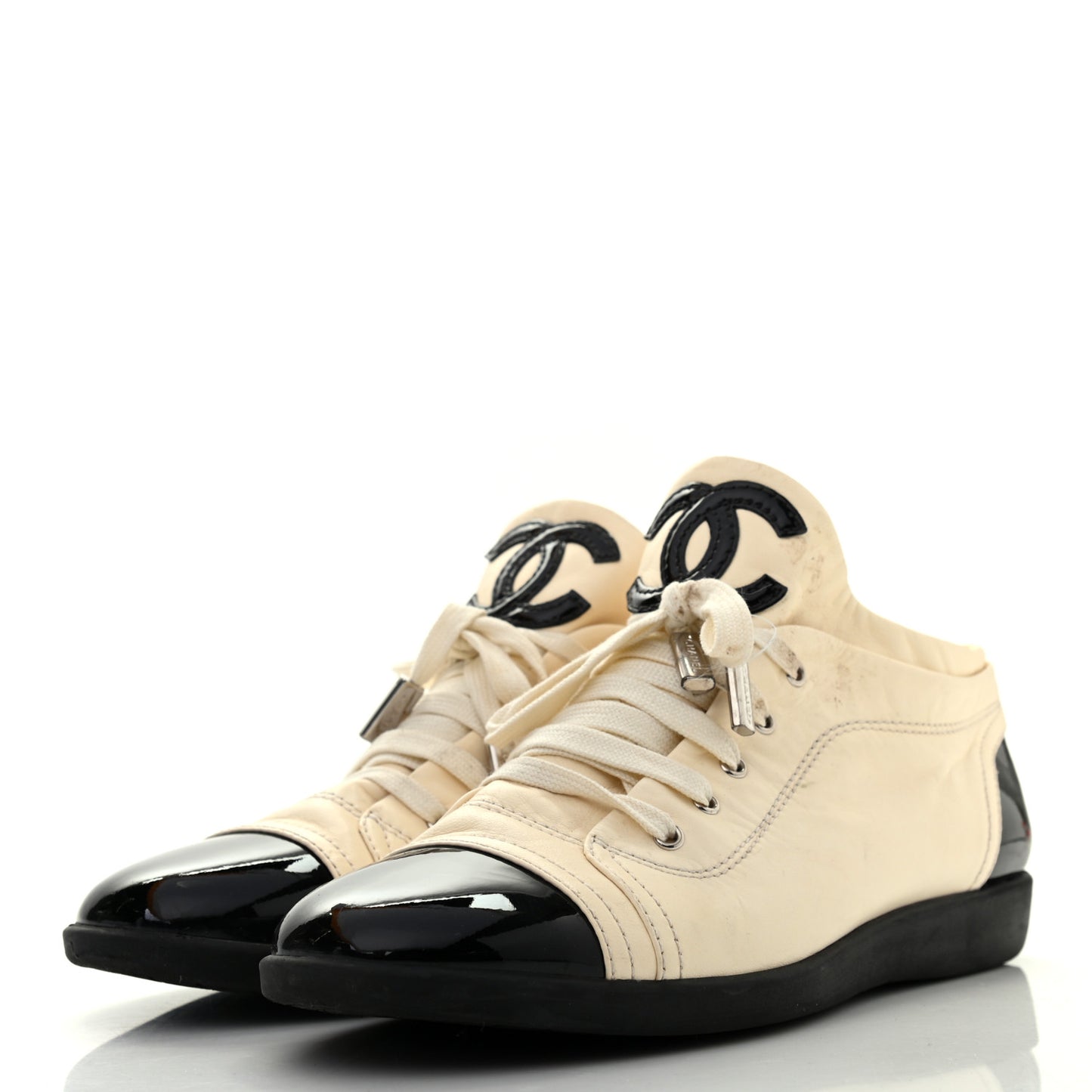 Lambskin Patent Calfskin CC Sneakers 39.5 White Black