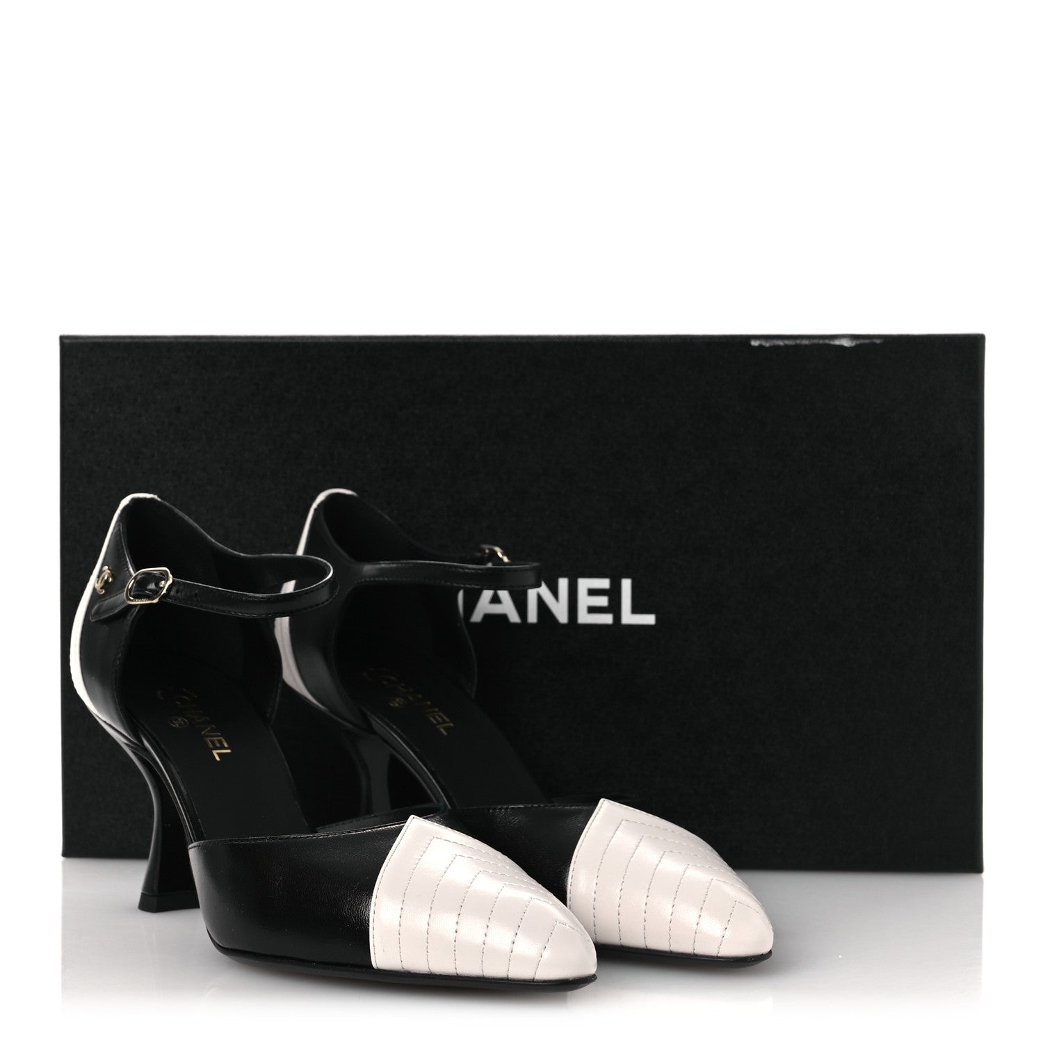 Chanel Lambskin Mary Jane Pumps 36.5 Black White 11 of 11