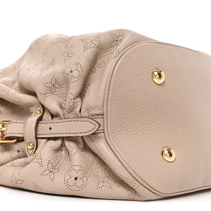 Louis Vuitton Mahina XL Coquille 8 of 9