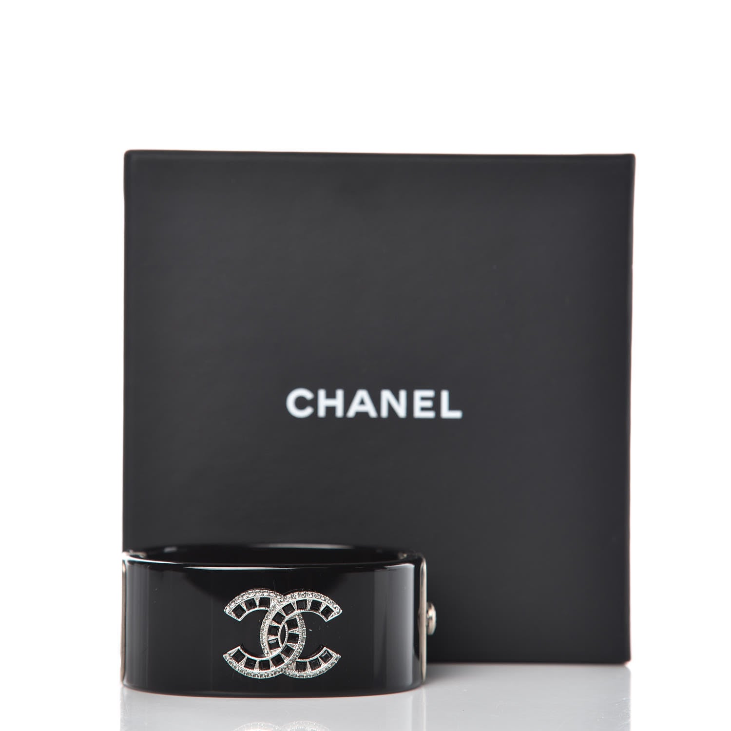 Chanel Resin Crystal CC Cuff Black 6 of 6