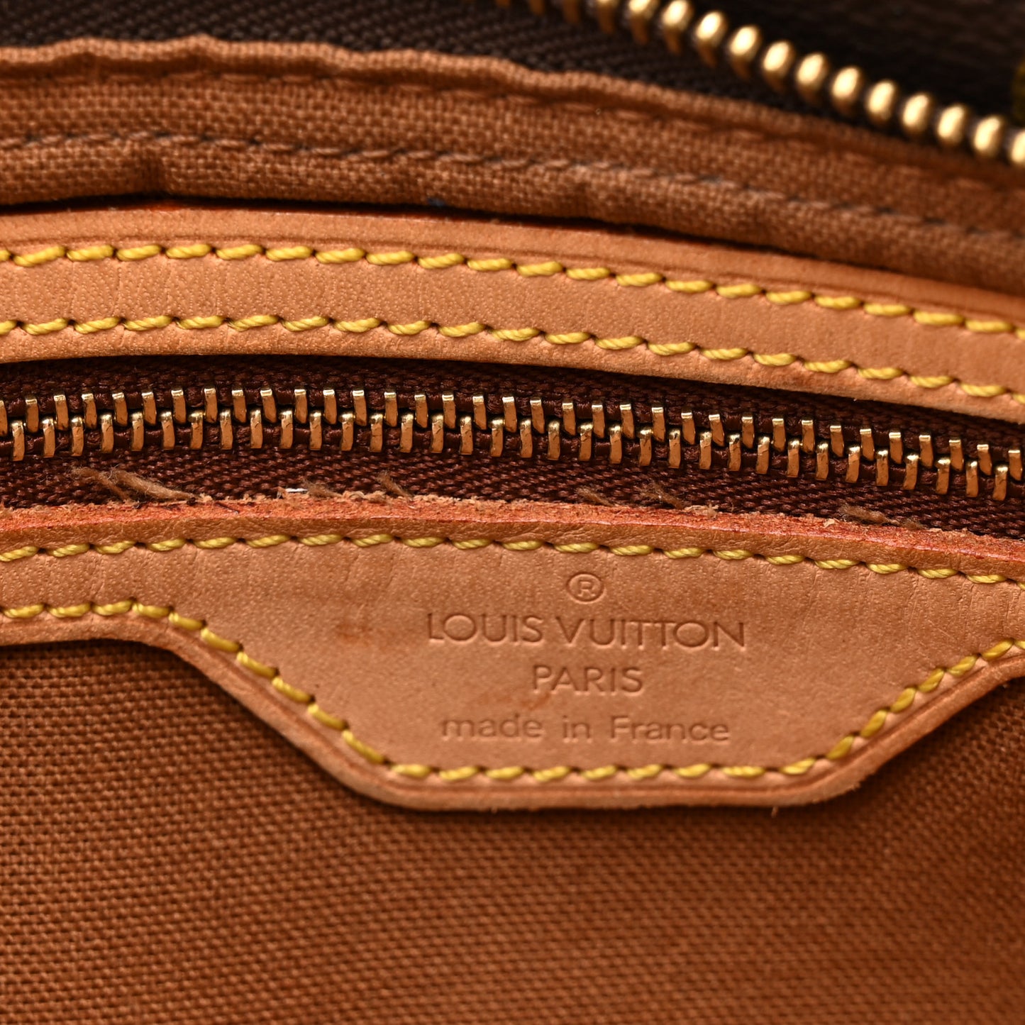 Monogram Trotteur