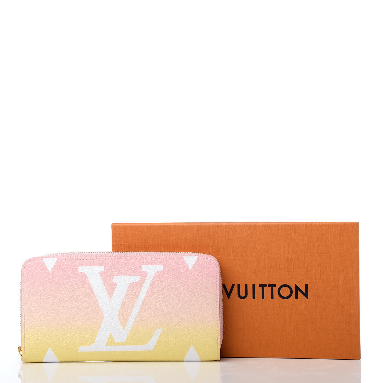 Louis Vuitton Monogram Giant By The Pool Zippy Wallet Light Pink 7 of 7