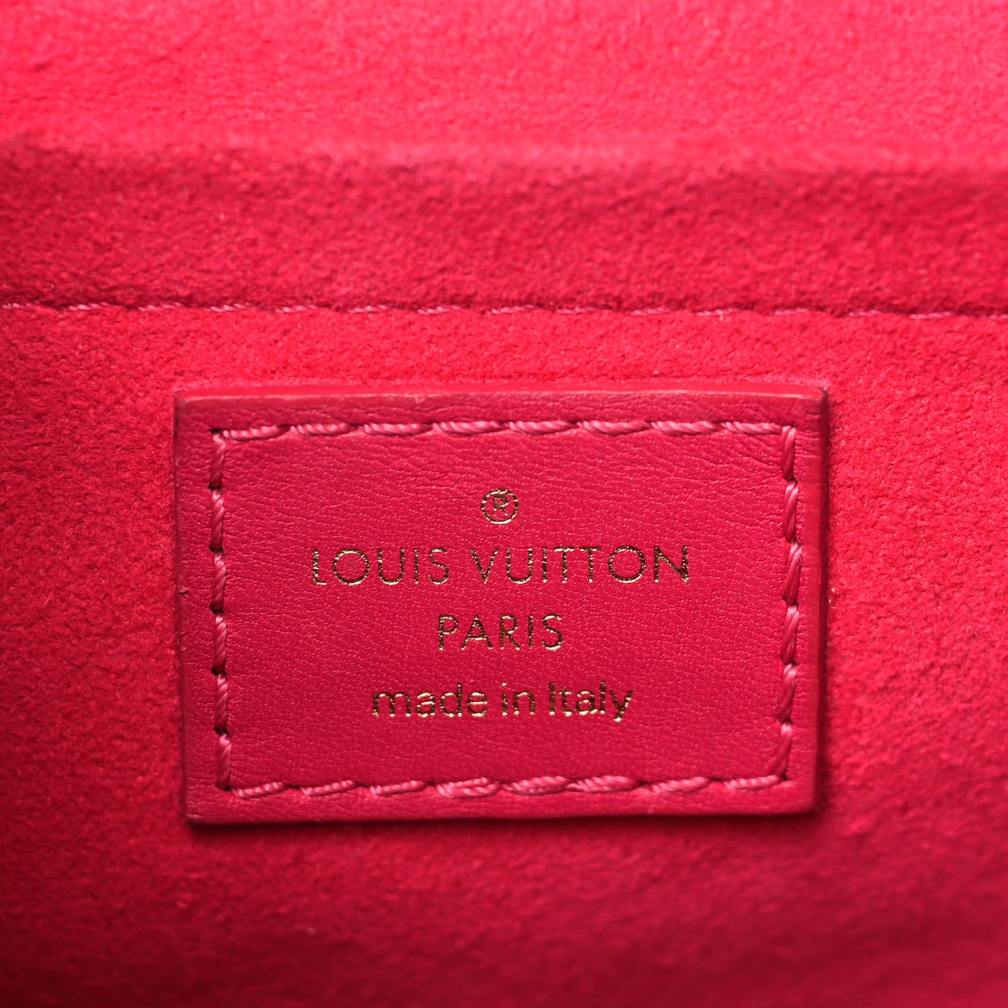 Calfskin New Wave Chain MM Rose Freesia