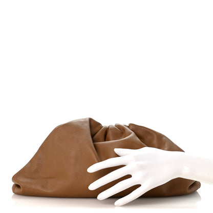 Bottega Veneta Smooth Butter Calf The Pouch Oversized Clutch Cammello 2 of 11