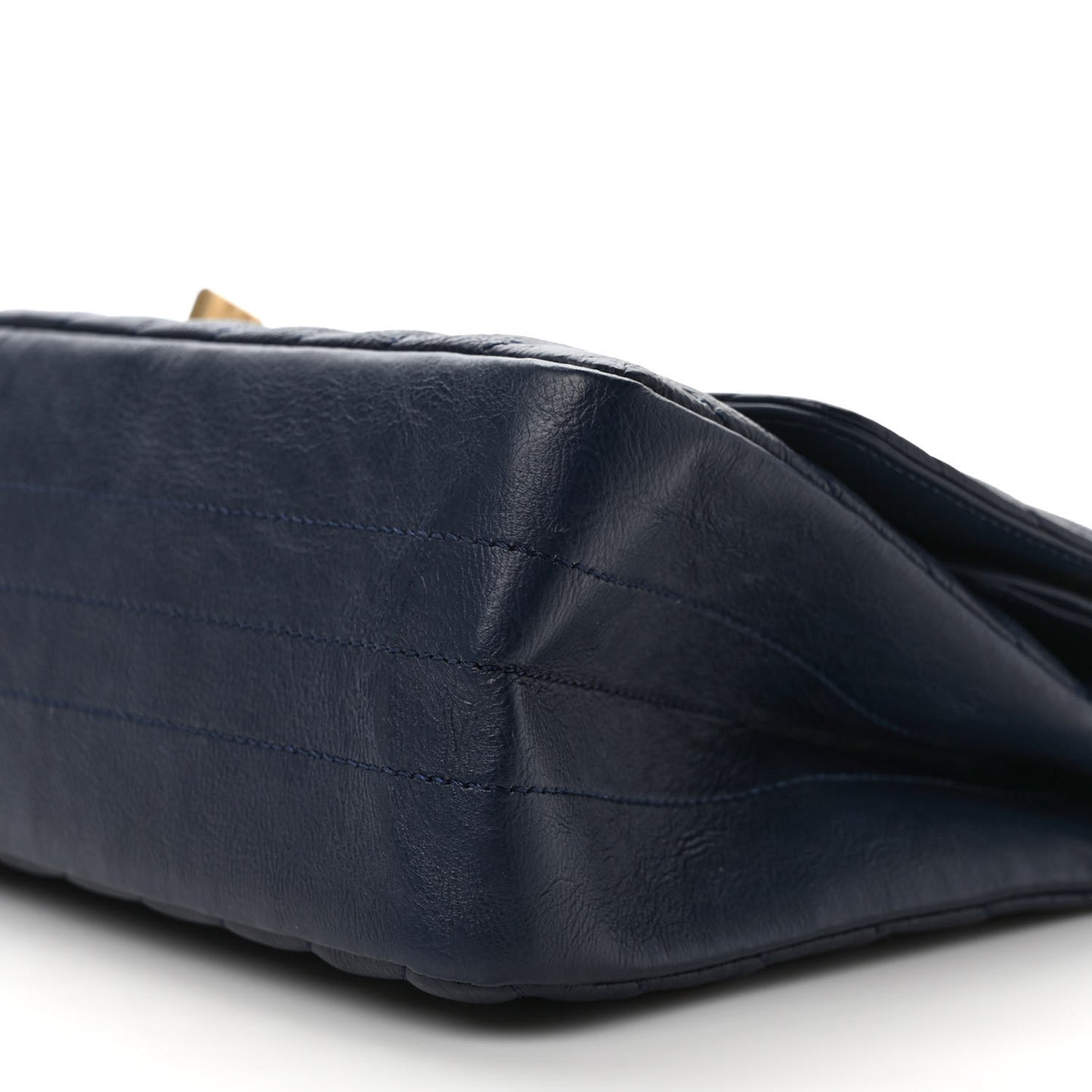 Crumpled Calfskin Chevron Quilted 2.55 Reissue 226 Navy Blue
