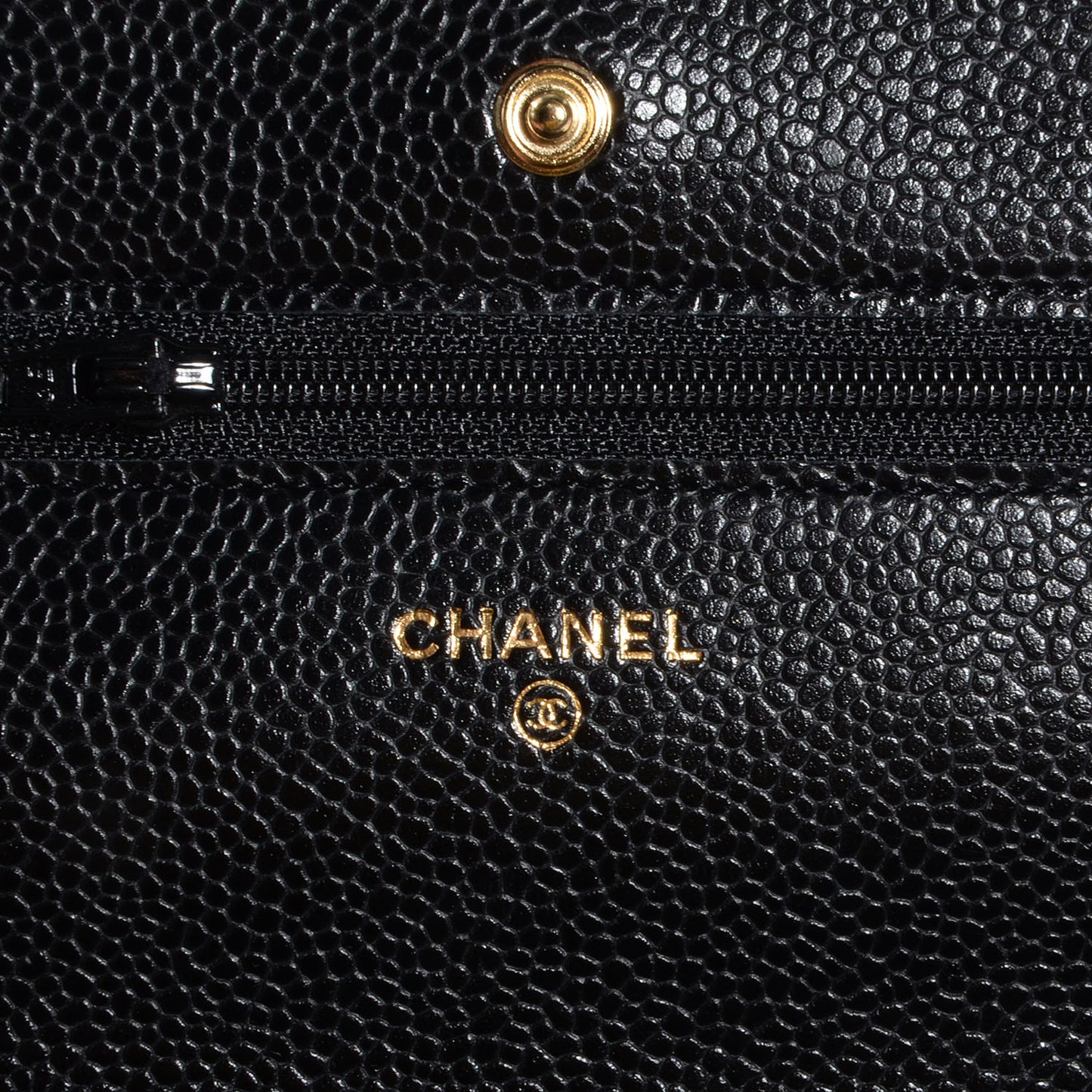 Caviar Quilted Wallet on Chain Black