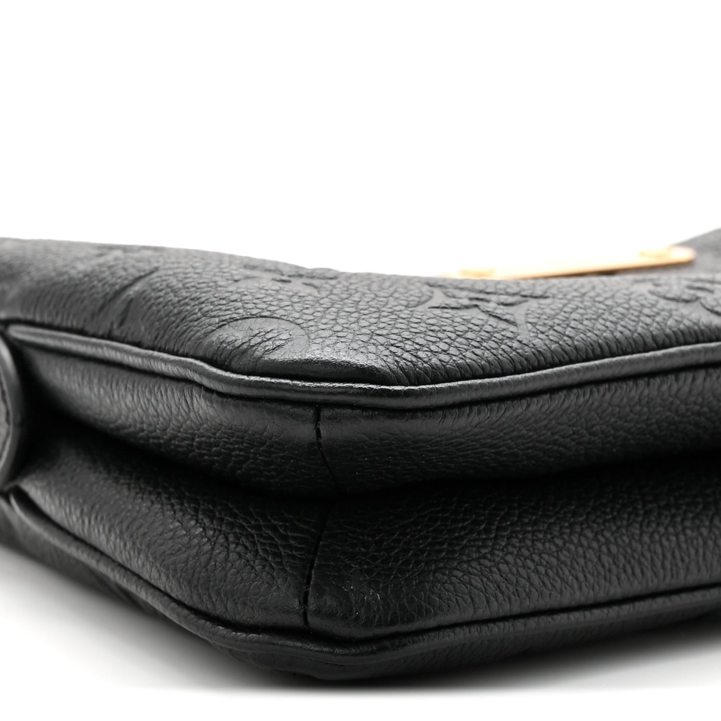 Empreinte Monogram Liv Pochette Black