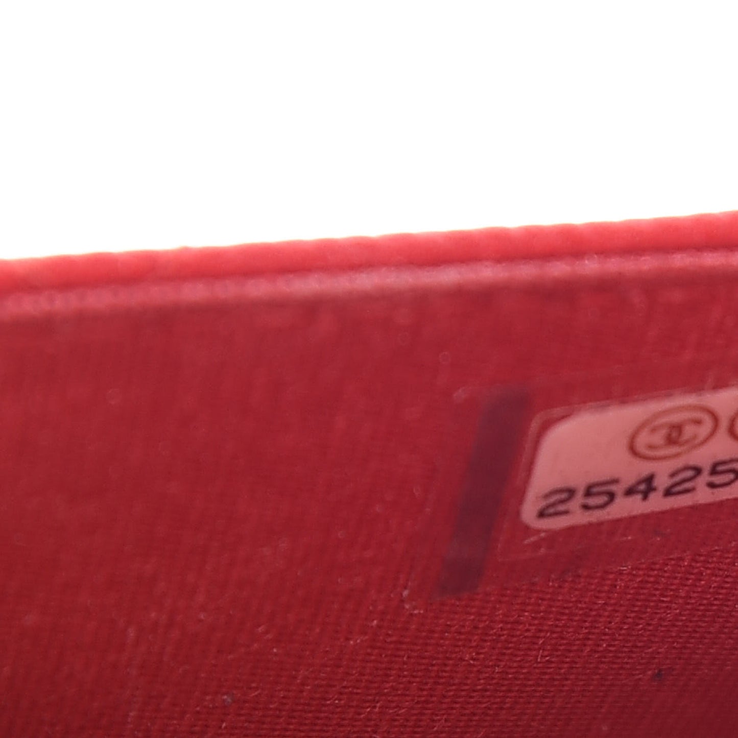 Caviar Quilted CC Filigree Wallet On Chain WOC Red