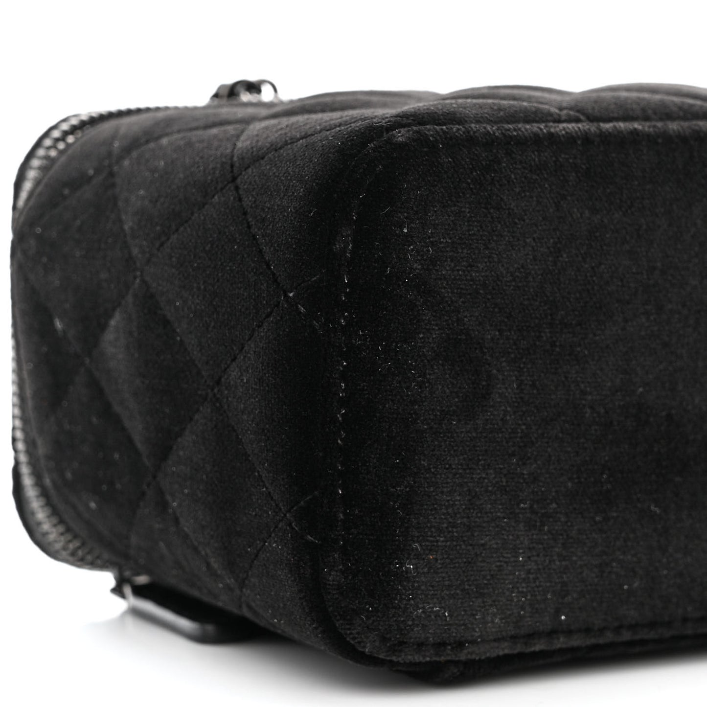 Velvet Quilted Small Vanity Case With Chain Black