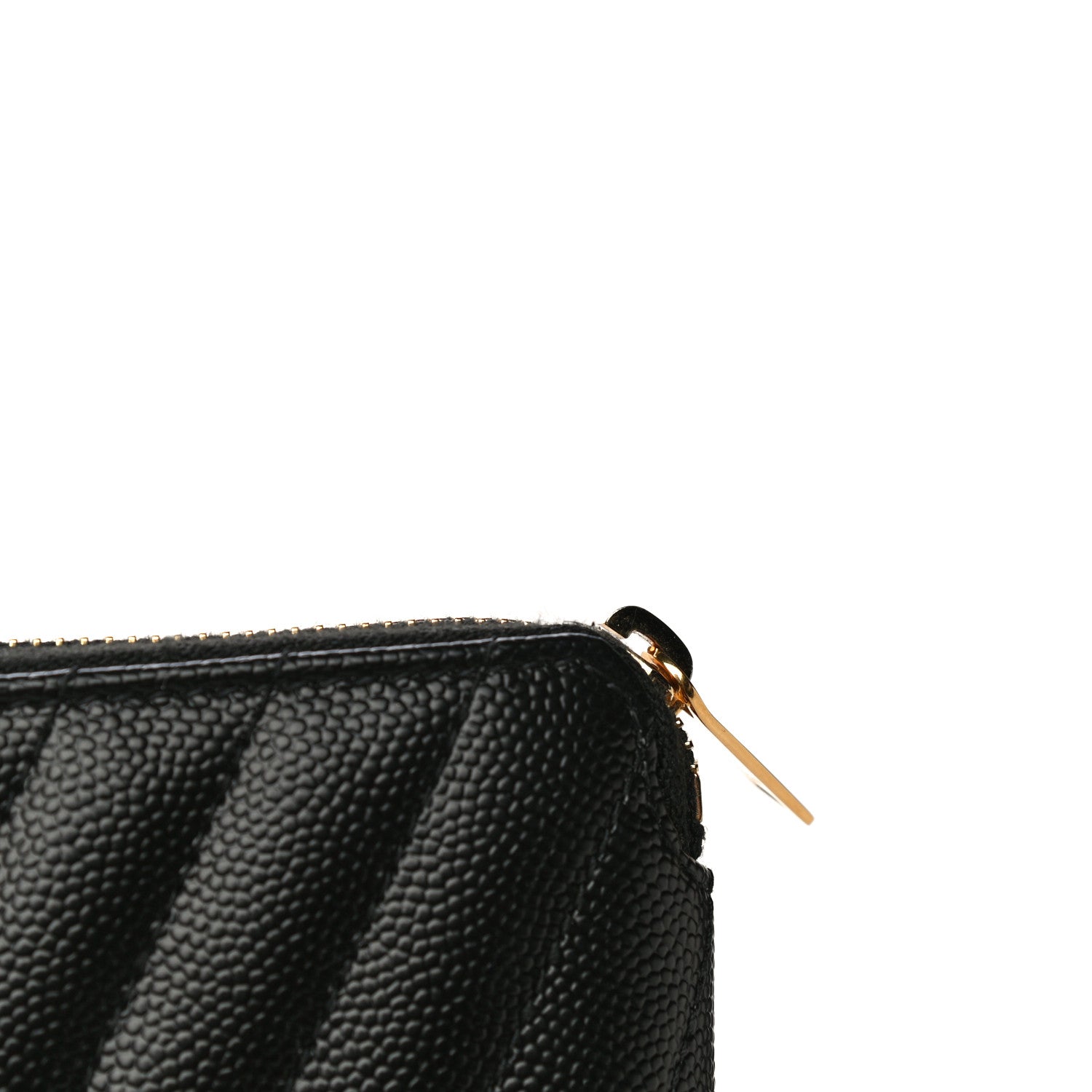 Saint Laurent Grain De Poudre Matelasse Chevron Monogram Compact Zip Around Wallet Black 20 of 21