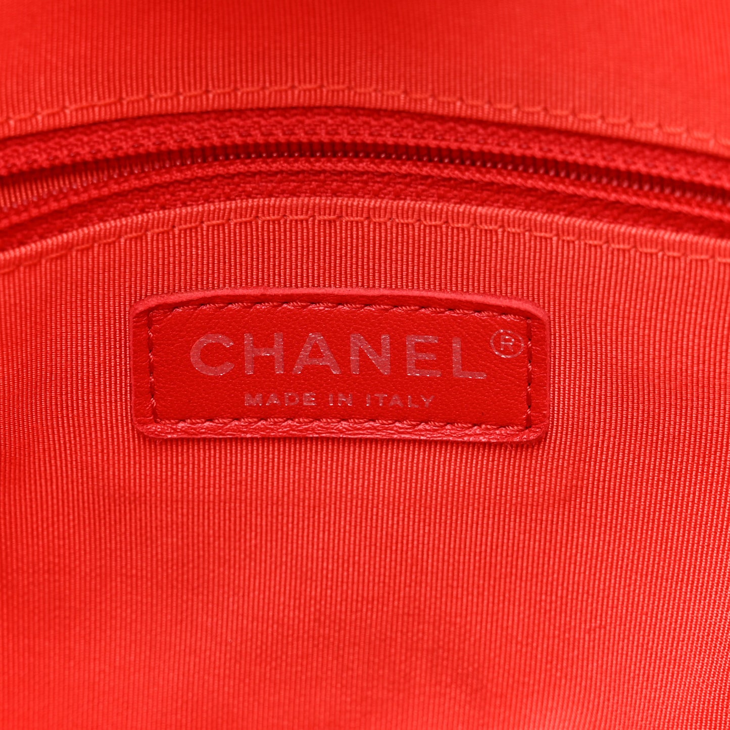 Calfskin Stitch Medium Ring My Bag Shopping Tote Red