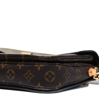 Louis Vuitton Monogram Pochette Metis 9 of 9