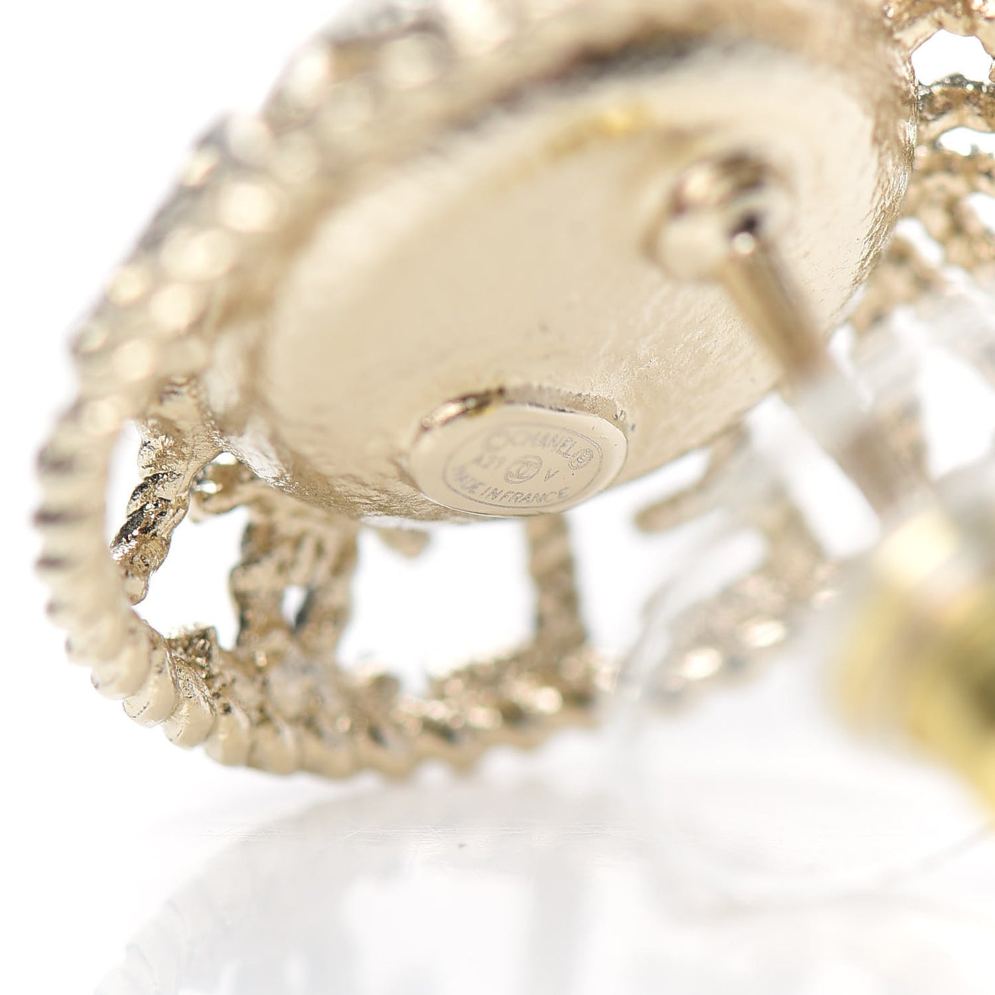 Pearl CC Round Rope Logo Earrings Gold
