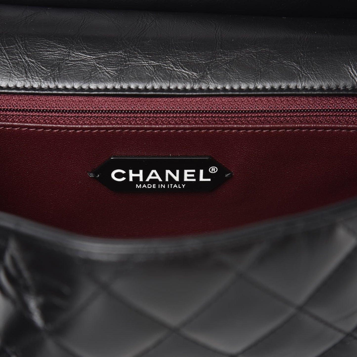 Aged Calfskin Quilted 2.55 Reissue 225 Hanger Flap Black