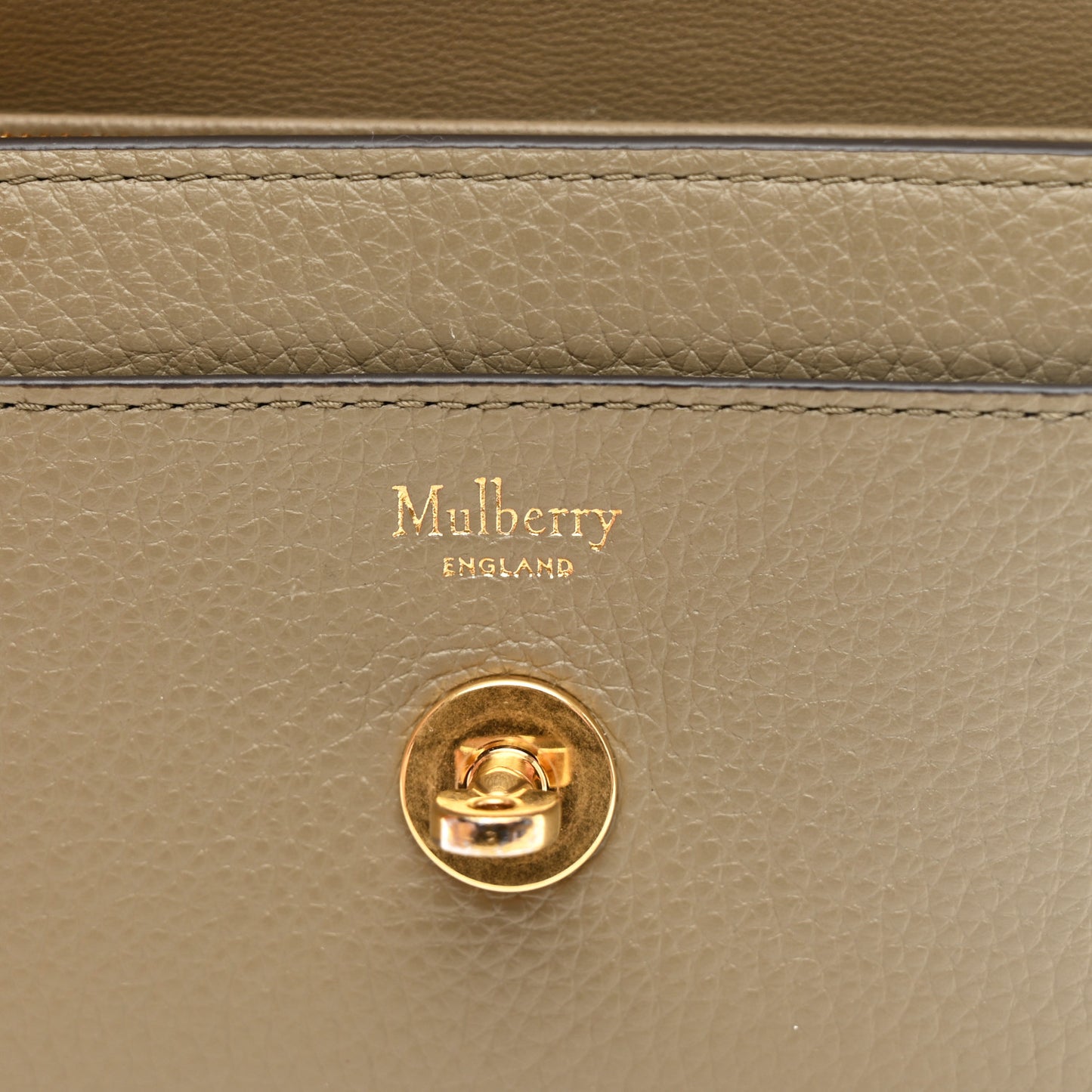 Small Classic Grain Medium Darley Wallet Linen Green