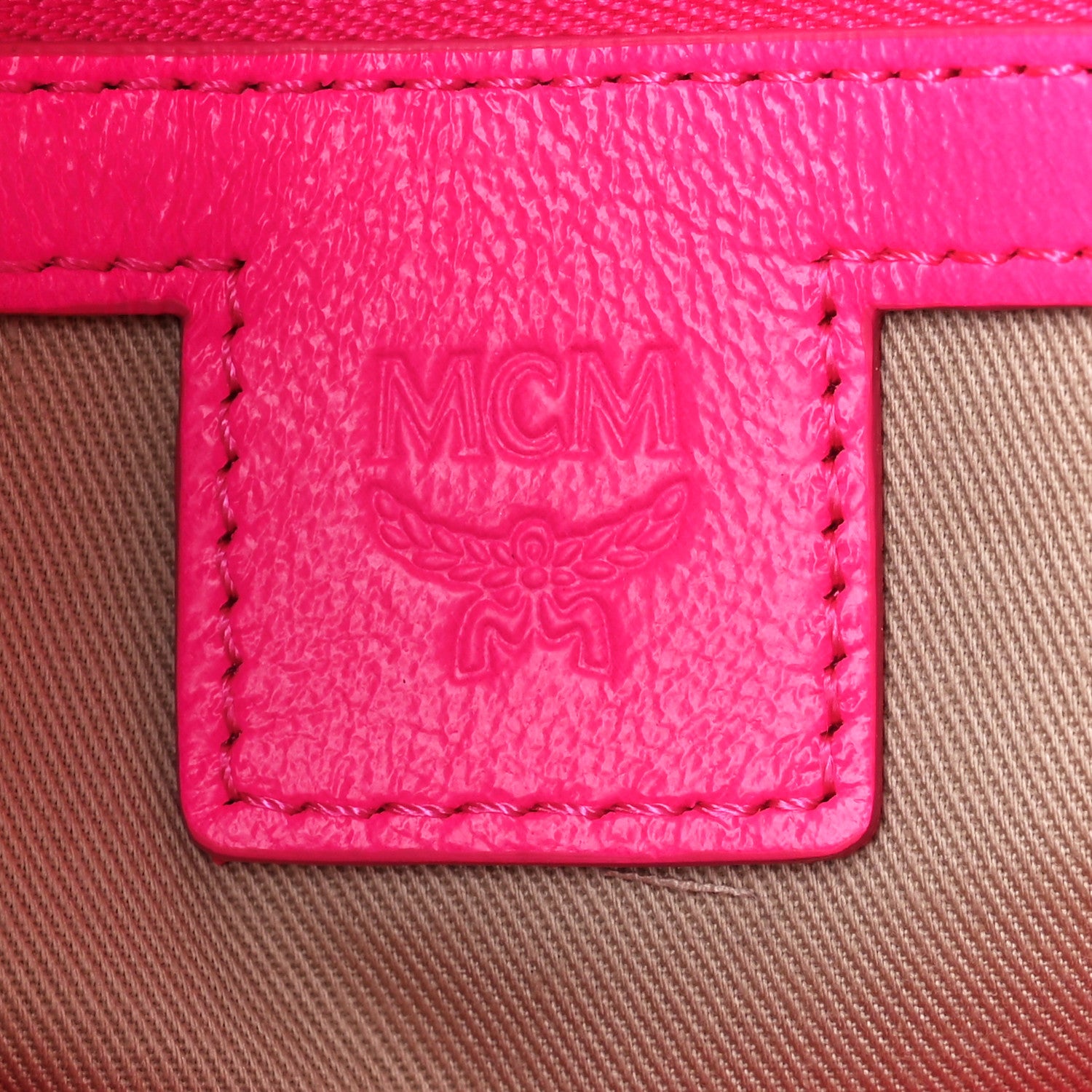 MCM Visetos Medium Zip Pouch Neon Pink 6 of 10