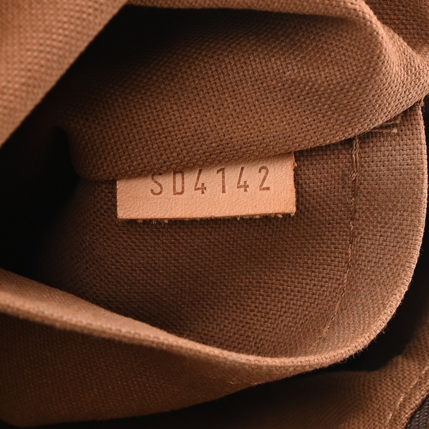 Louis Vuitton Monogram Tivoli PM 7 of 10