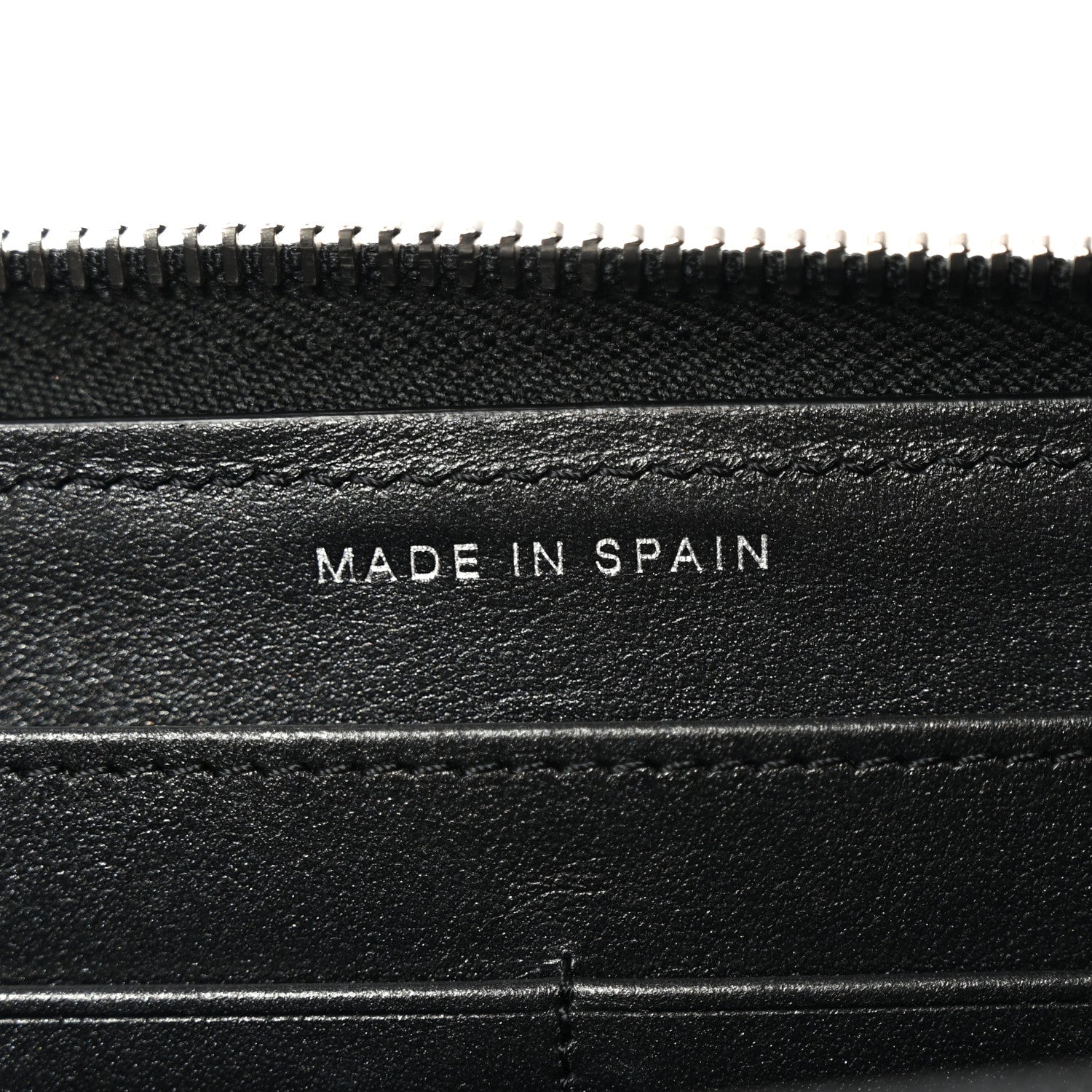 Chanel Caviar Sheepskin Chevron Quilted Mademoiselle Vintage Zip Around Wallet Black 7 of 8