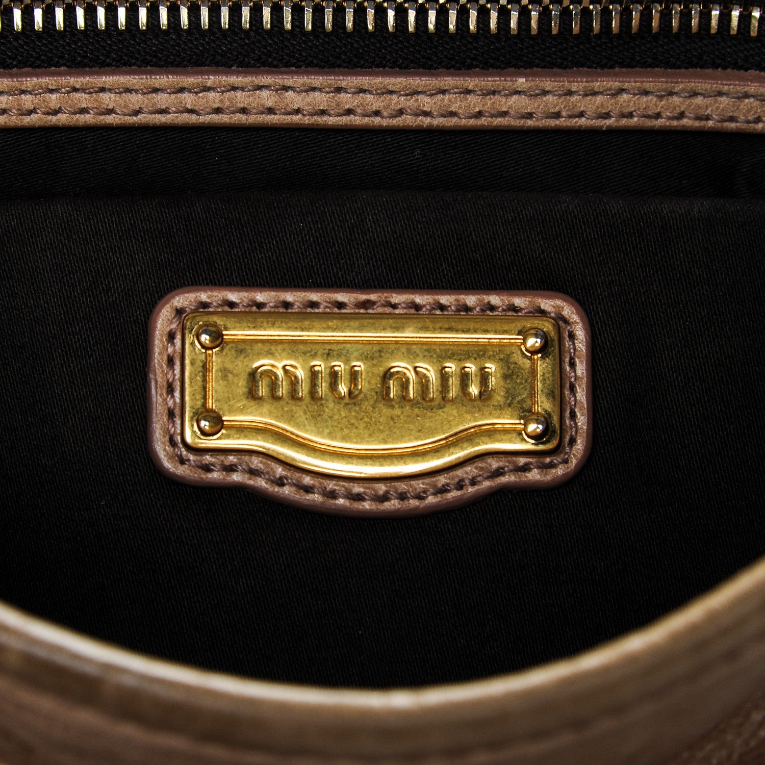 Miu Miu Nappa Matelasse Coffer Hobo Deserto 6 of 10