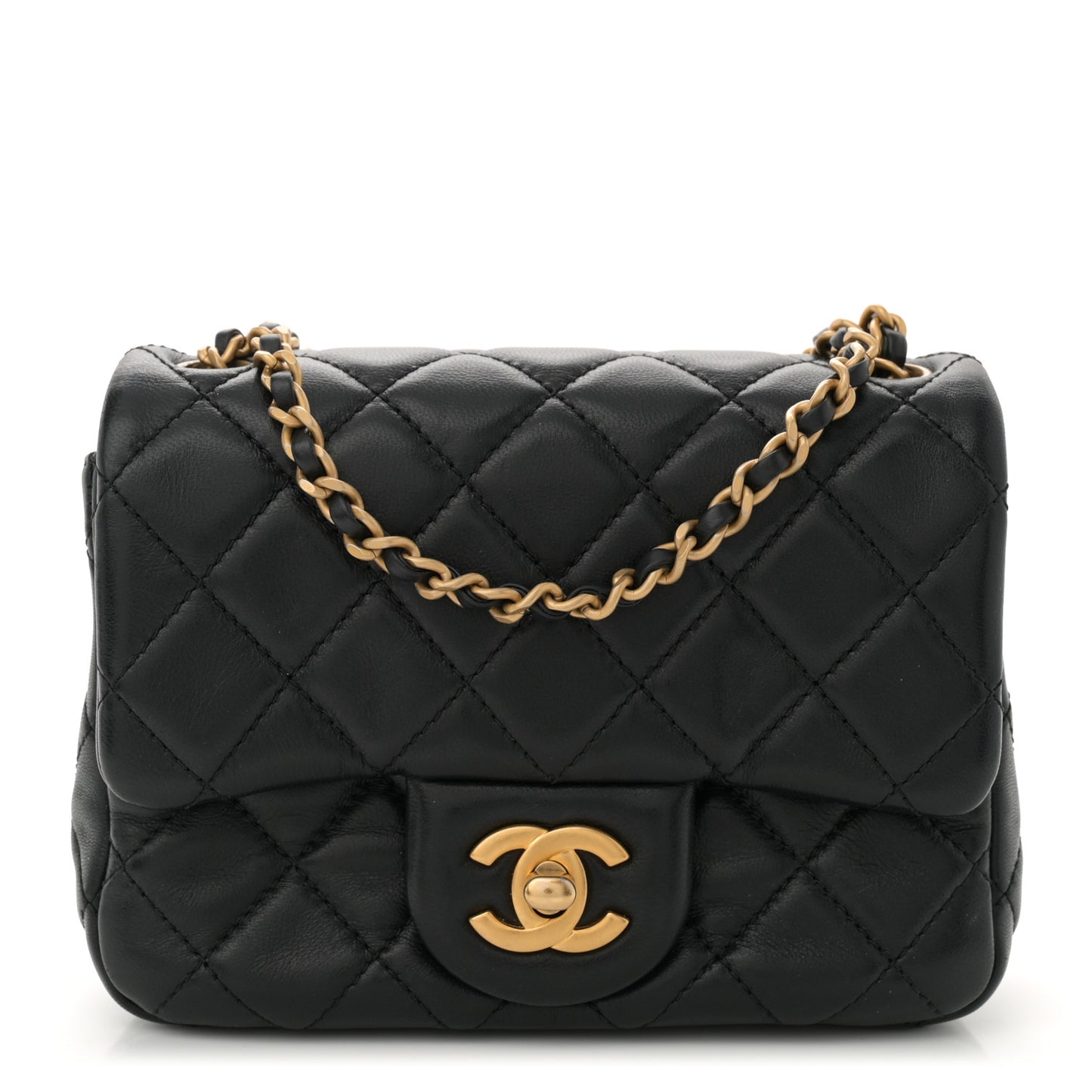 Lambskin Quilted Mini Pearl Crush Flap Black