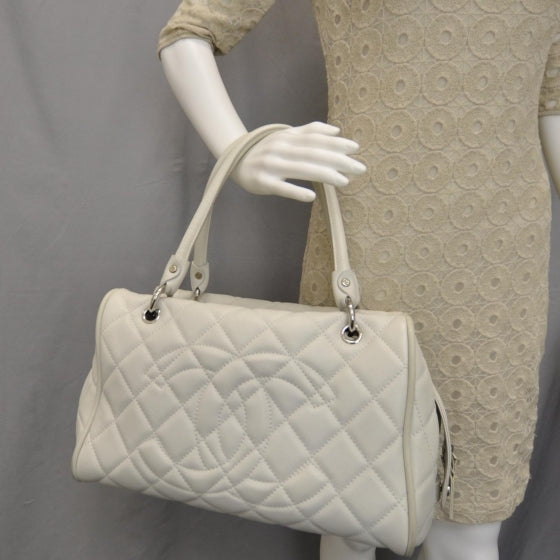 Caviar Quilted Large Timeless Bowler White
