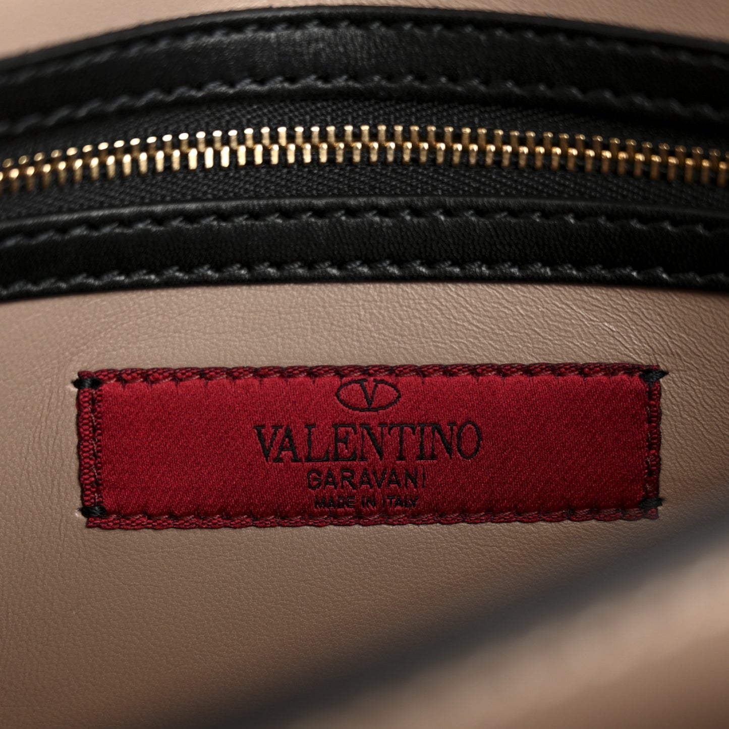 Nappa Rockstud Wristlet Clutch Black