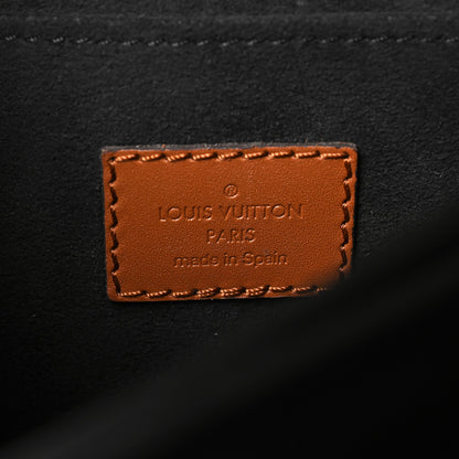 Louis Vuitton Reverse Monogram Dauphine MM 7 of 10