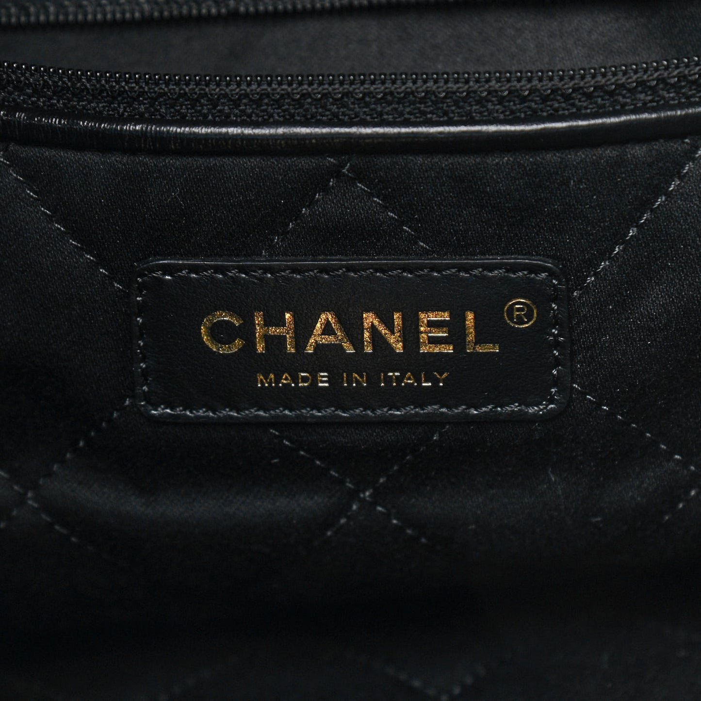 Shiny Calfskin Quilted Large Chanel 22 Black