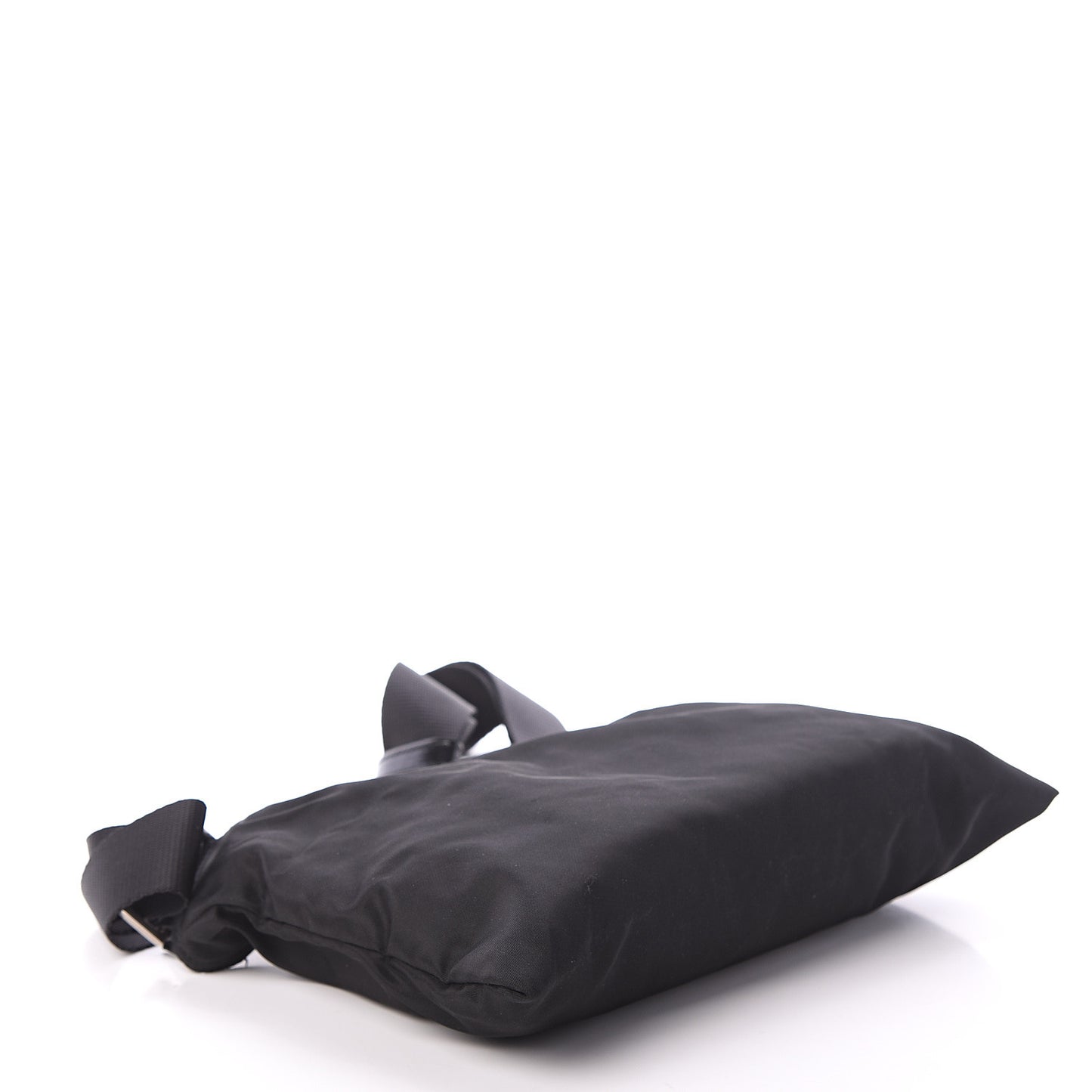Nylon Flat Messenger Bag Black