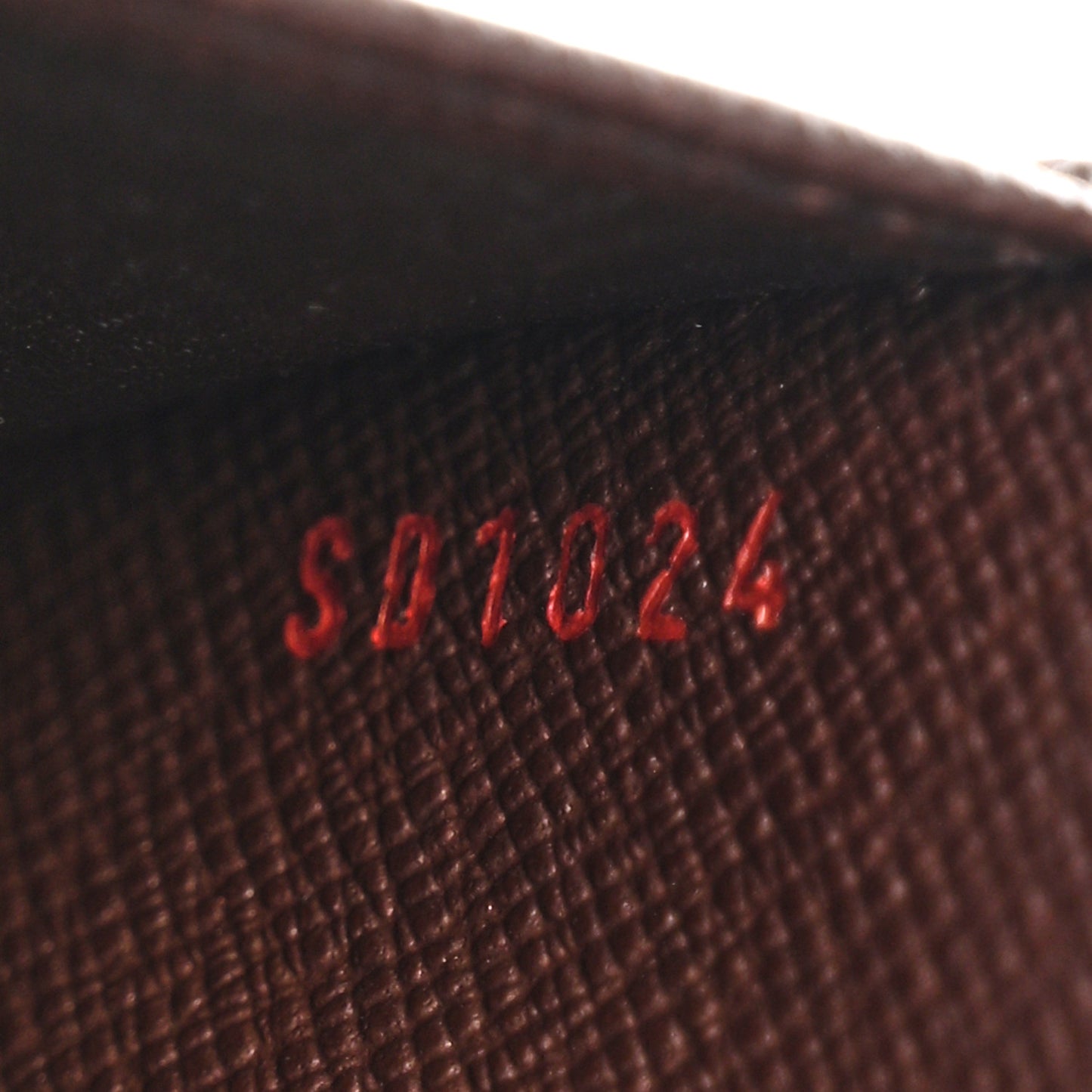 Damier Ebene Zippe Zipped Compact Wallet