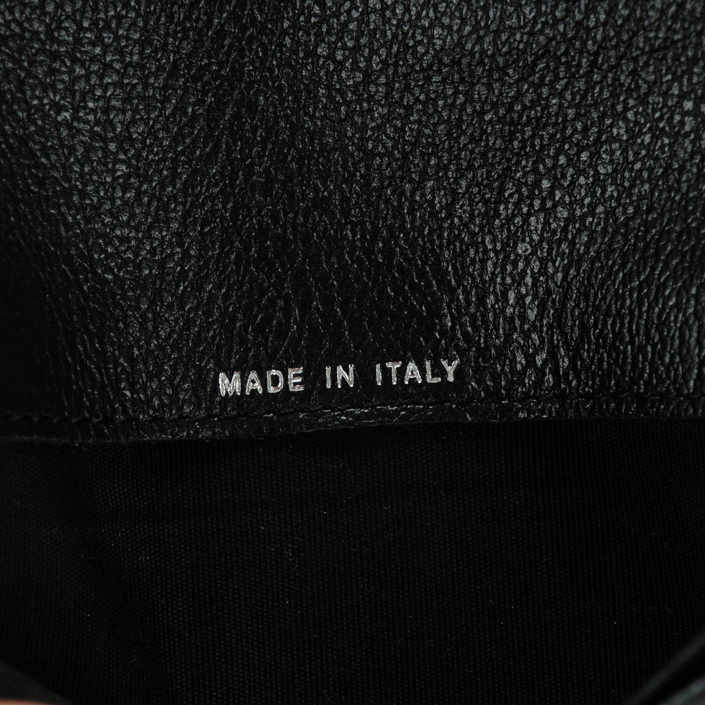 Goatskin Camellia Embossed Yen Wallet Black