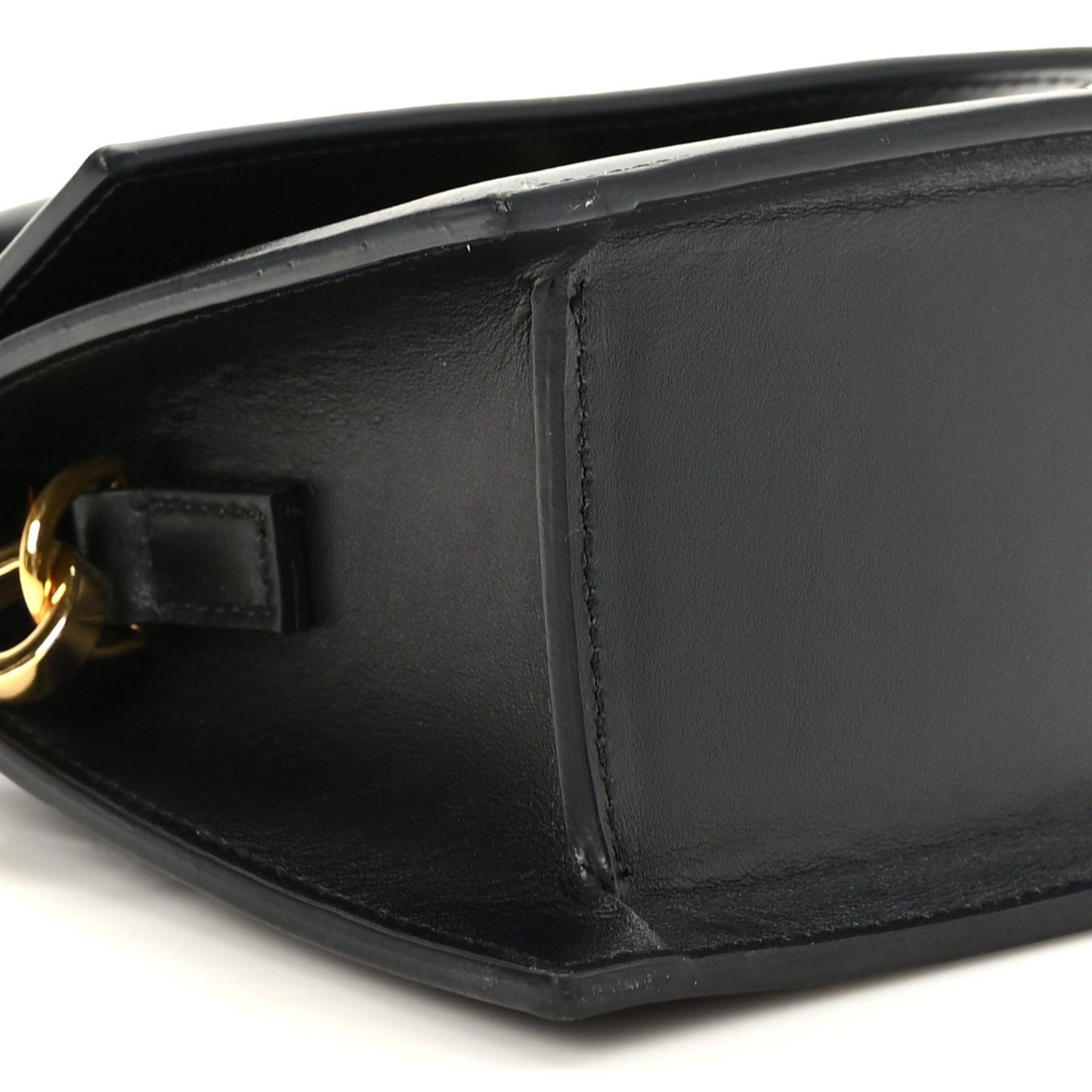 Smooth Calfskin Le Chiquito Moyen Black