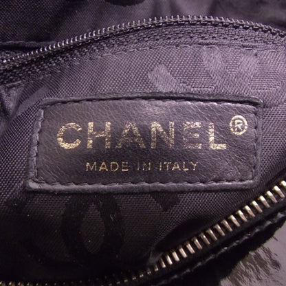 Chanel Patent Perforated Camelia Hobo Black 8 of 12